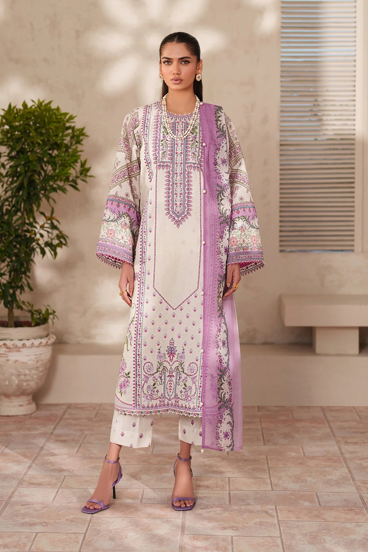 Baroque UF-4411 Summer Lawn Collection 2026