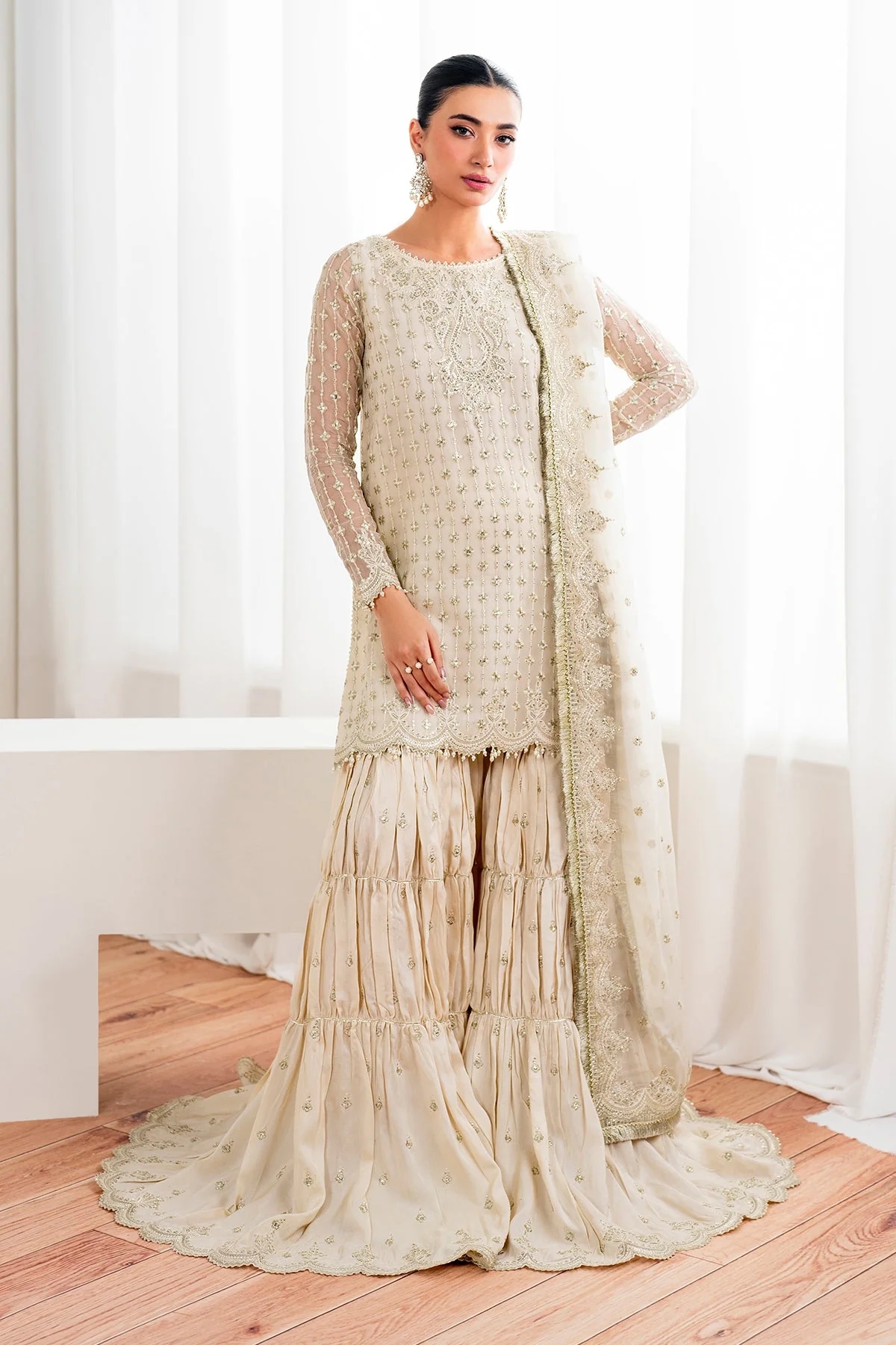 Baroque UF-687 Embroidered Formals 2025 - Image 2