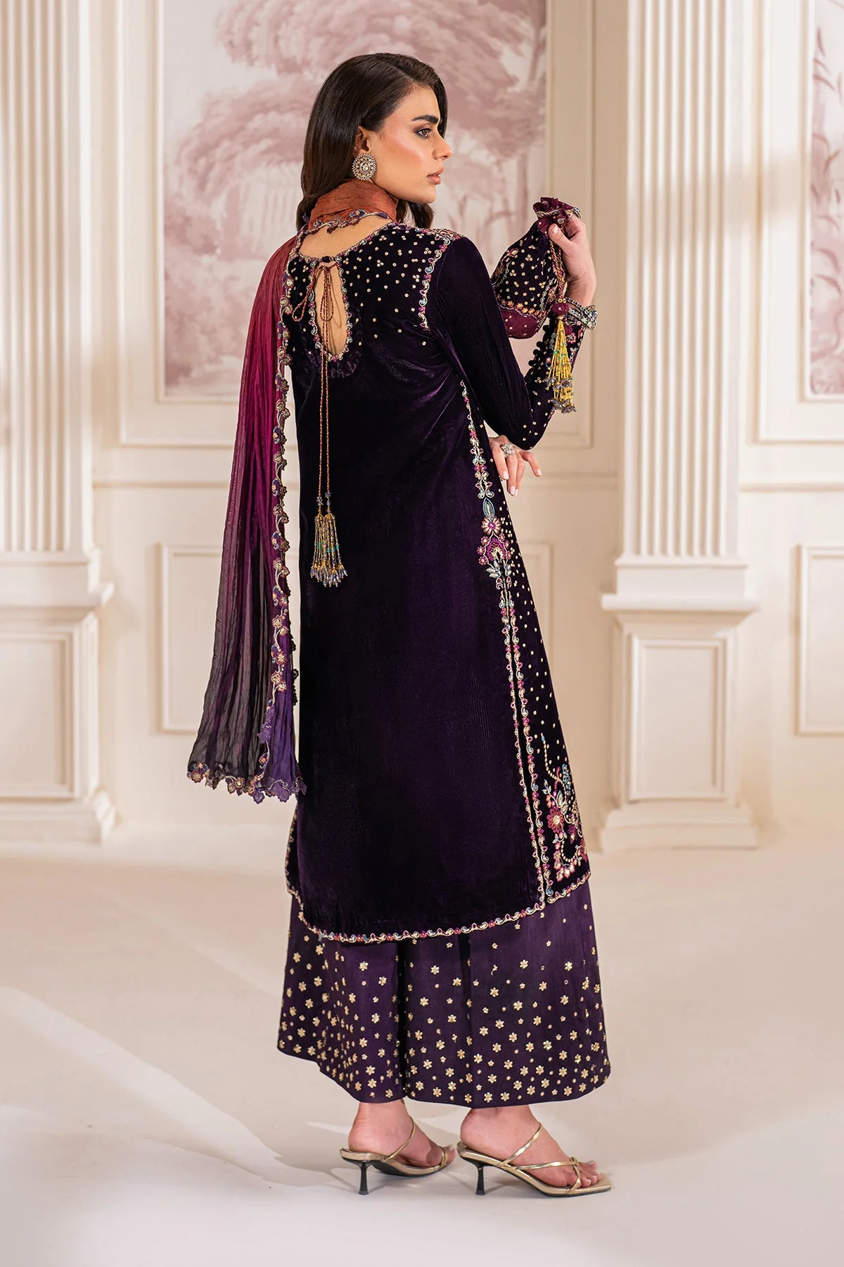 Baroque UF-748 Velvet Collection 2025 - Image 2