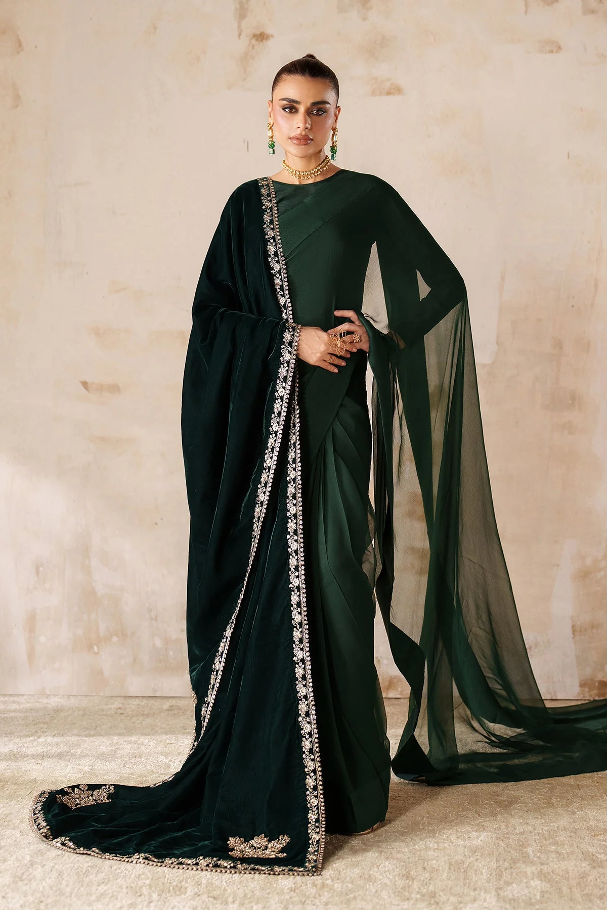 Baroque VS-59 Velvet Shawl 2025