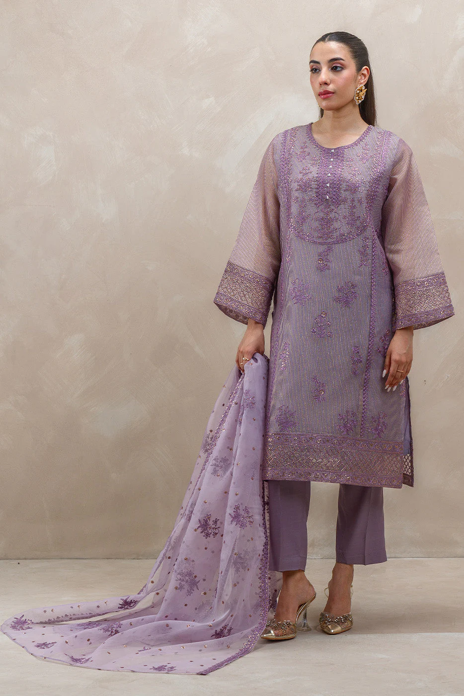 Beechtree BT1250003LP2551-Purple Eid Luxury Pret 2025 - Image 2