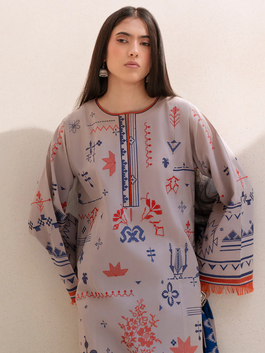 Binilyas 81 - B Aaina Summer Edit 2025 - Image 2