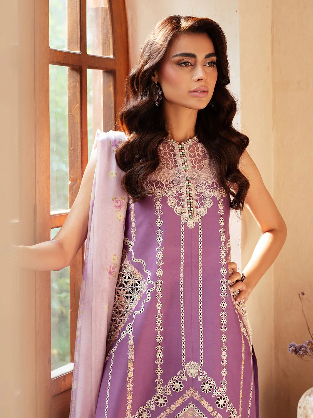 Binilyas 96 - A Mehroze Luxury Lawn 2025 - Image 2