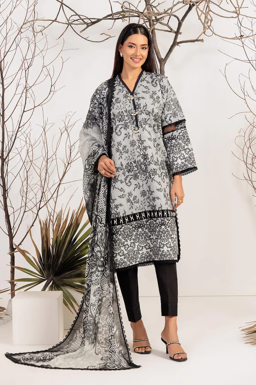 Bonanza Floral Trail Pre Cambric Collection 2024 - Image 2