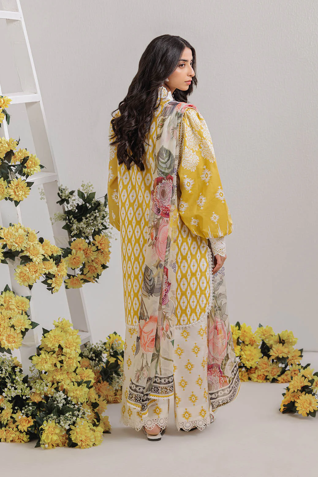 Bonanza Satrangi Ikat - 3 PC (WUS25P3011) Summer Collection 2025 - Image 2