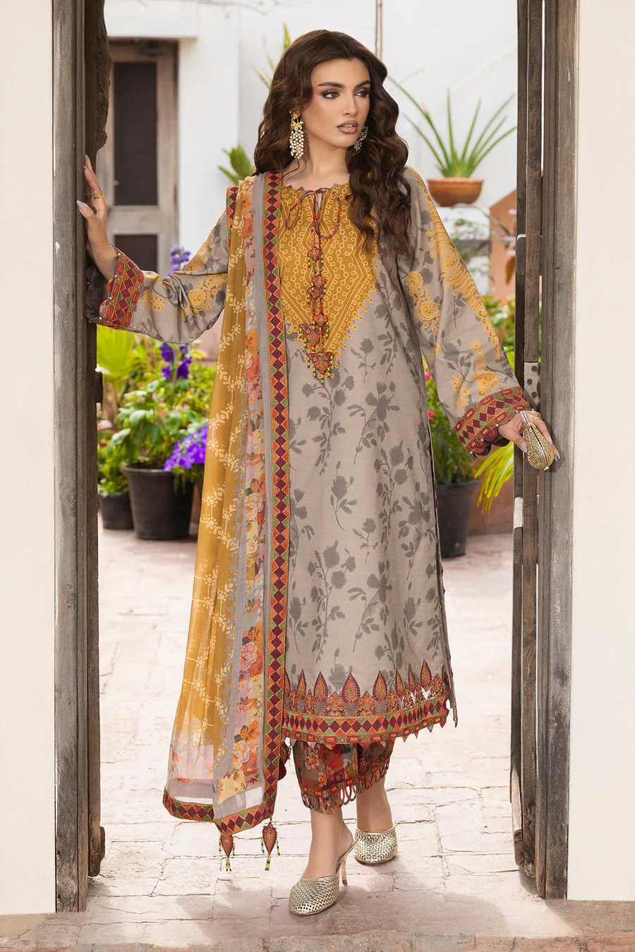 Charizma CAD6-02 Andaaz Vol 1 2026