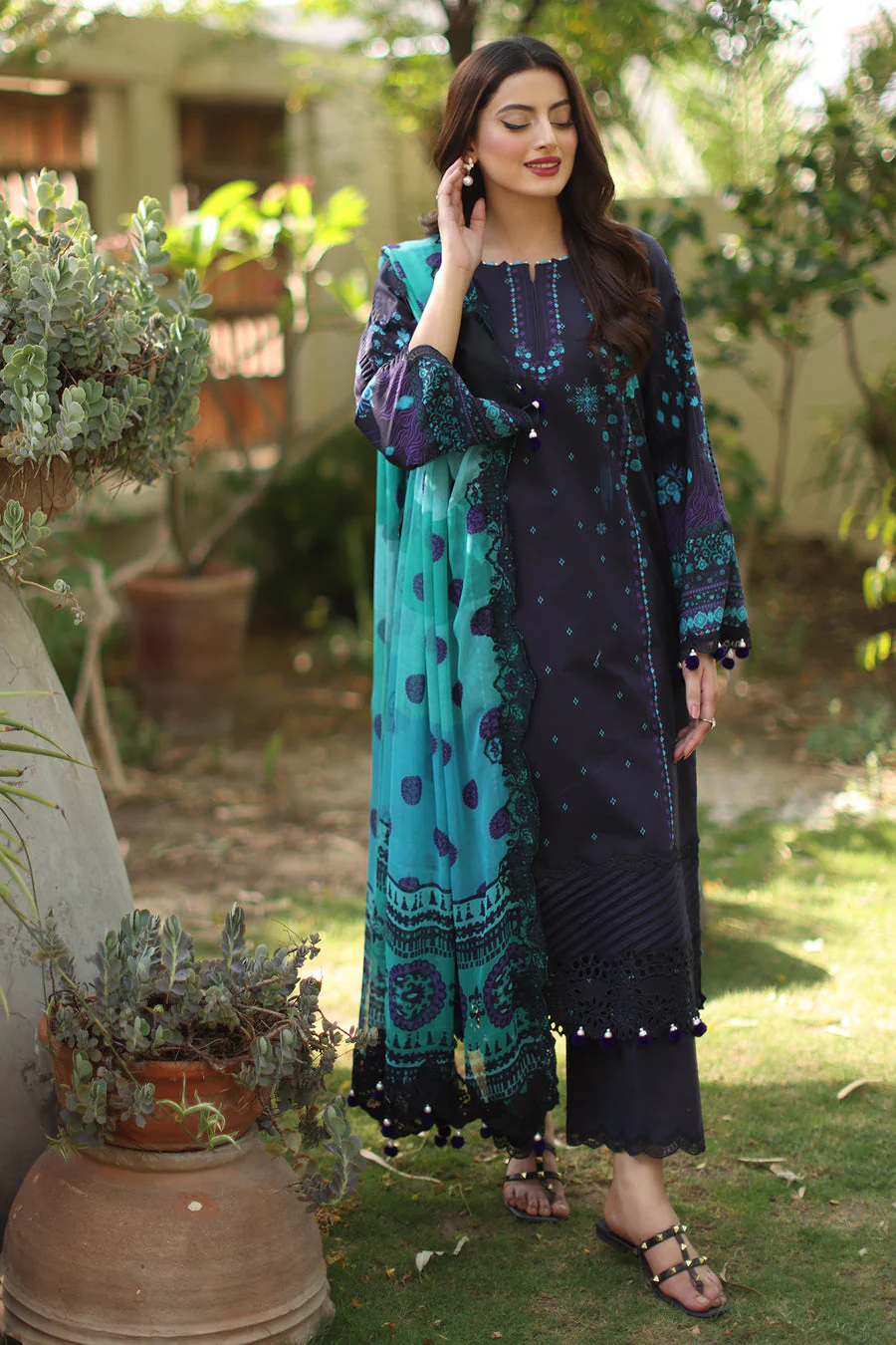 Charizma CC6-001 Online Shopping