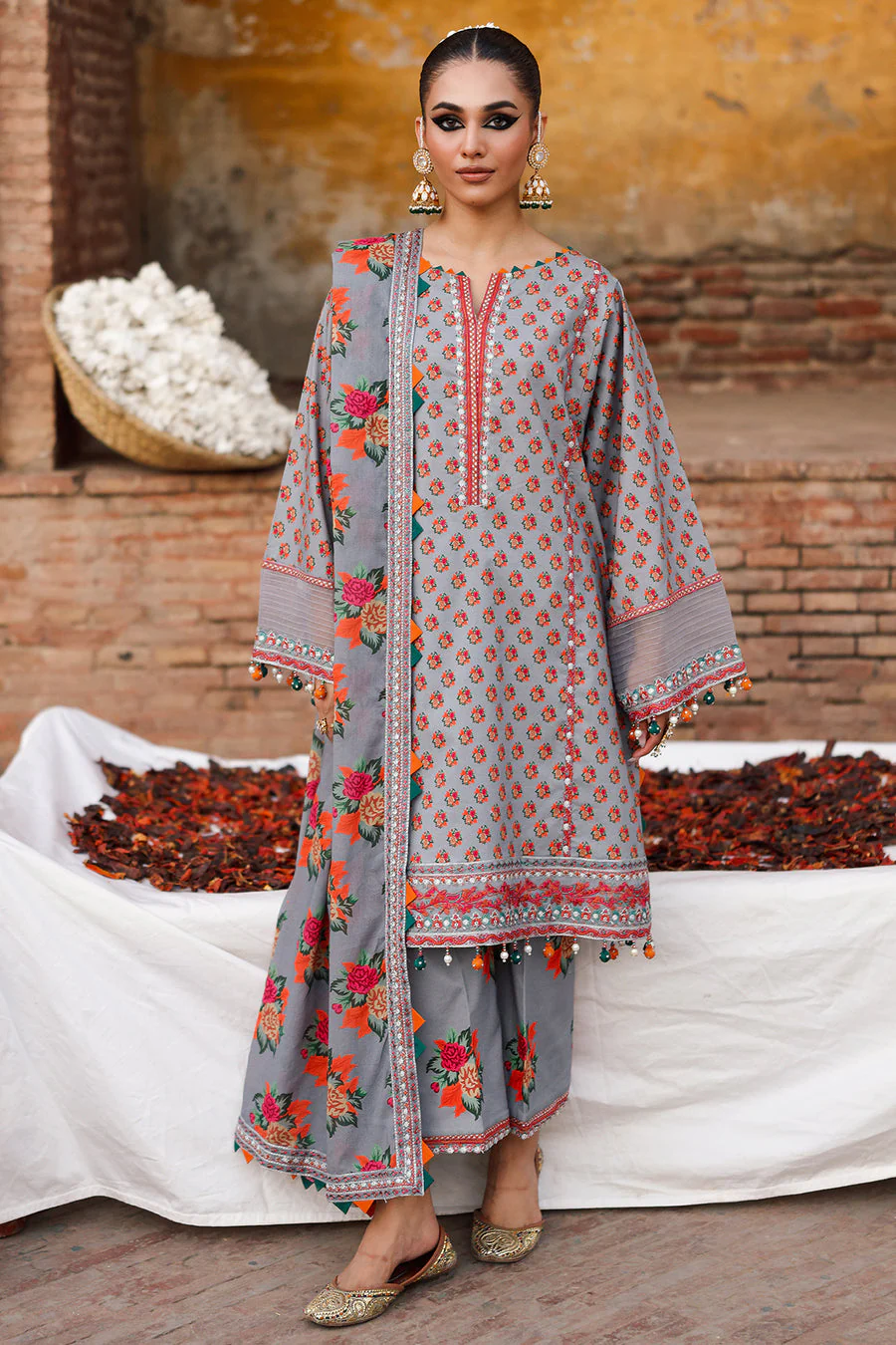 Charizma CH6-04 Online Shopping