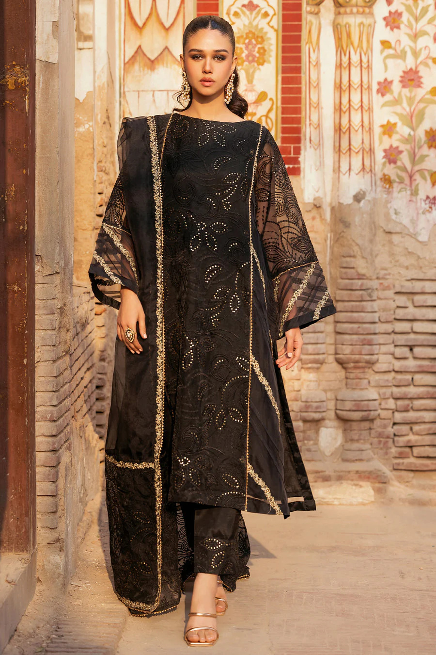 Charizma CMA-4-115 Mi-Amor | Ready to Wear 2025