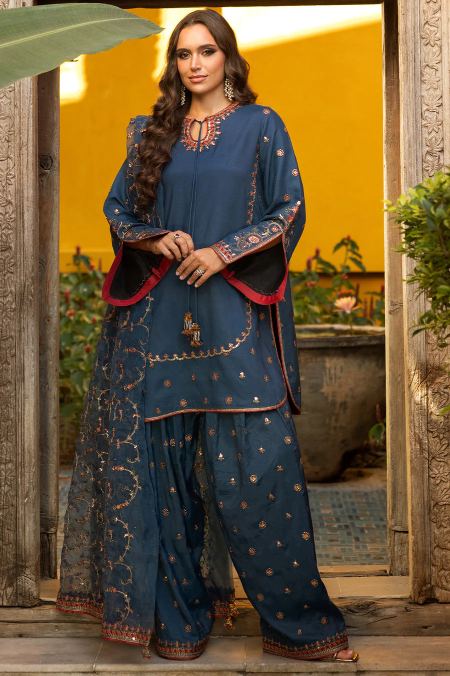 Charizma CMA-5-136 Mi-Amor | Ready to Wear 2025