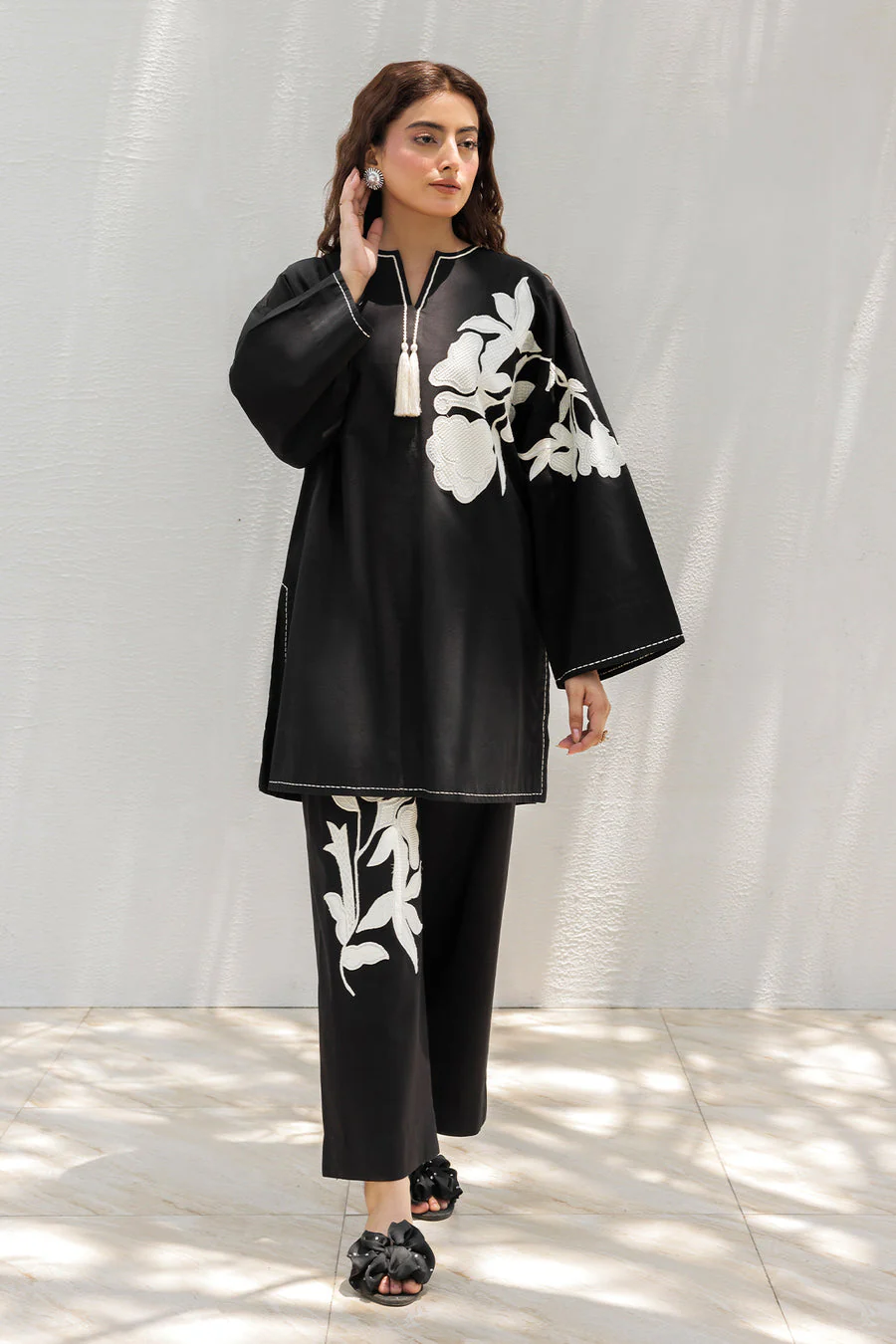 Charizma CNP-5-134 Monochrome Collection 2025