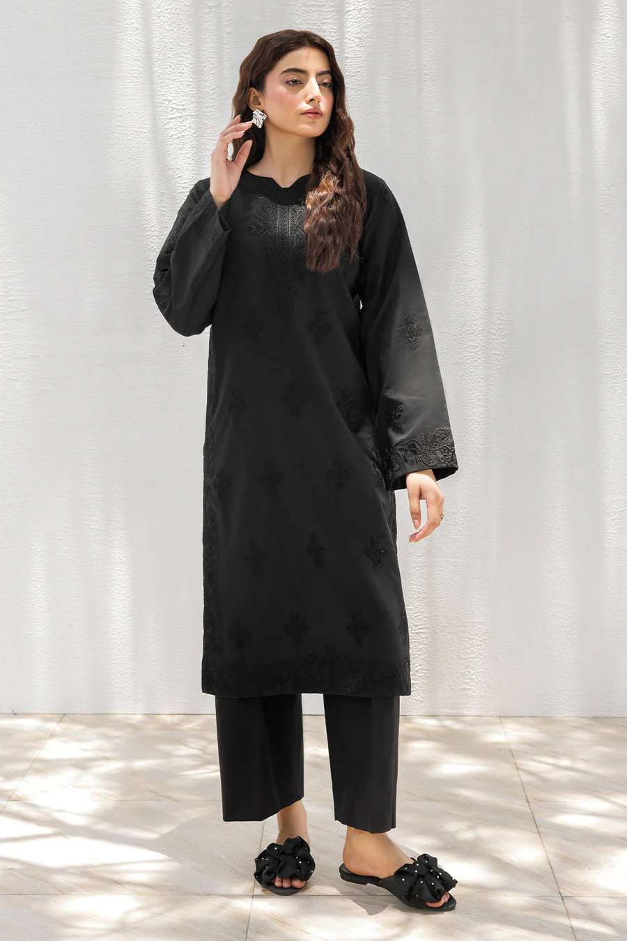 Charizma CNP-5-195 Monochrome Collection 2025