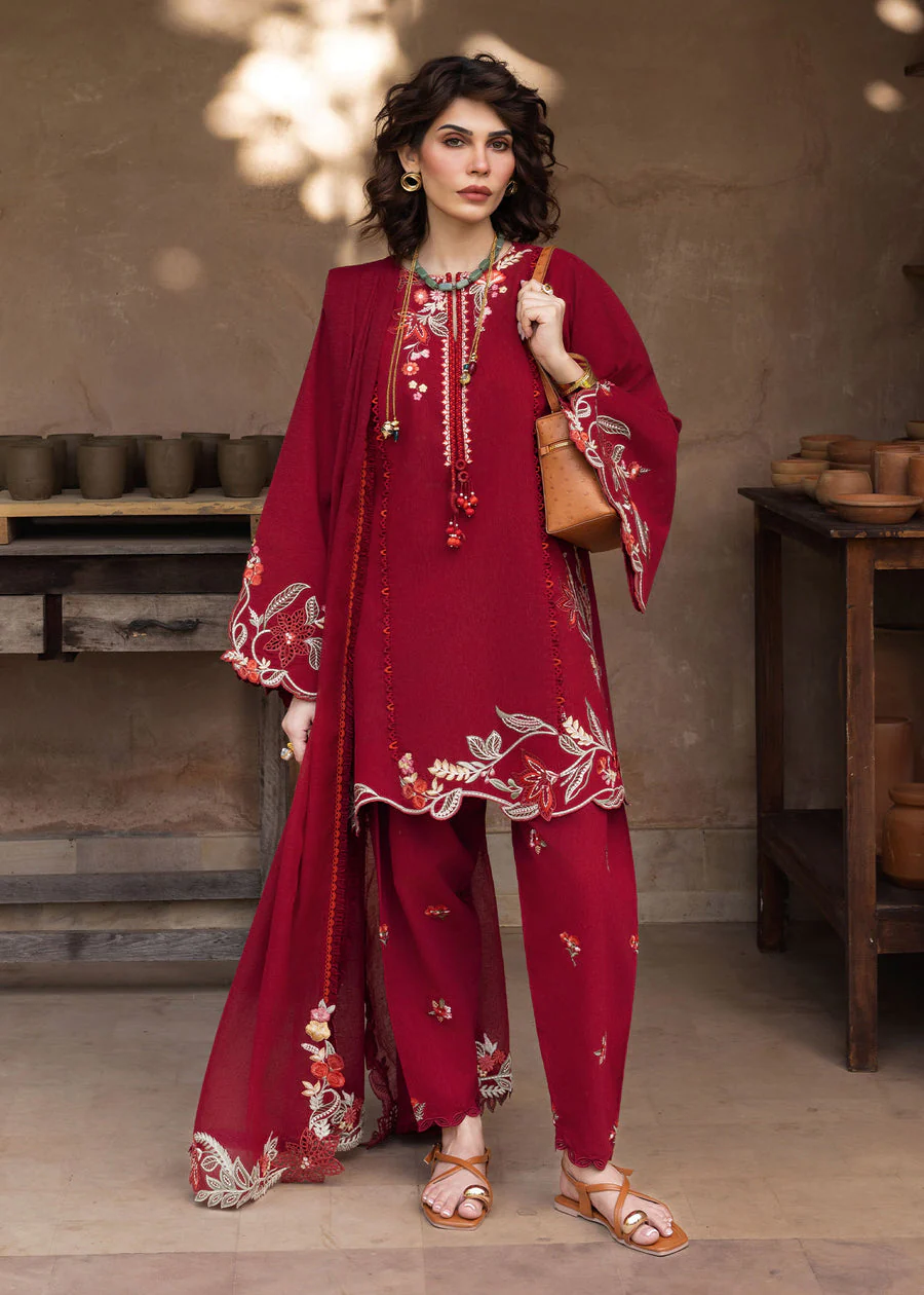 Crimson Nina Nakhray Mitti - Winter Prets 2025