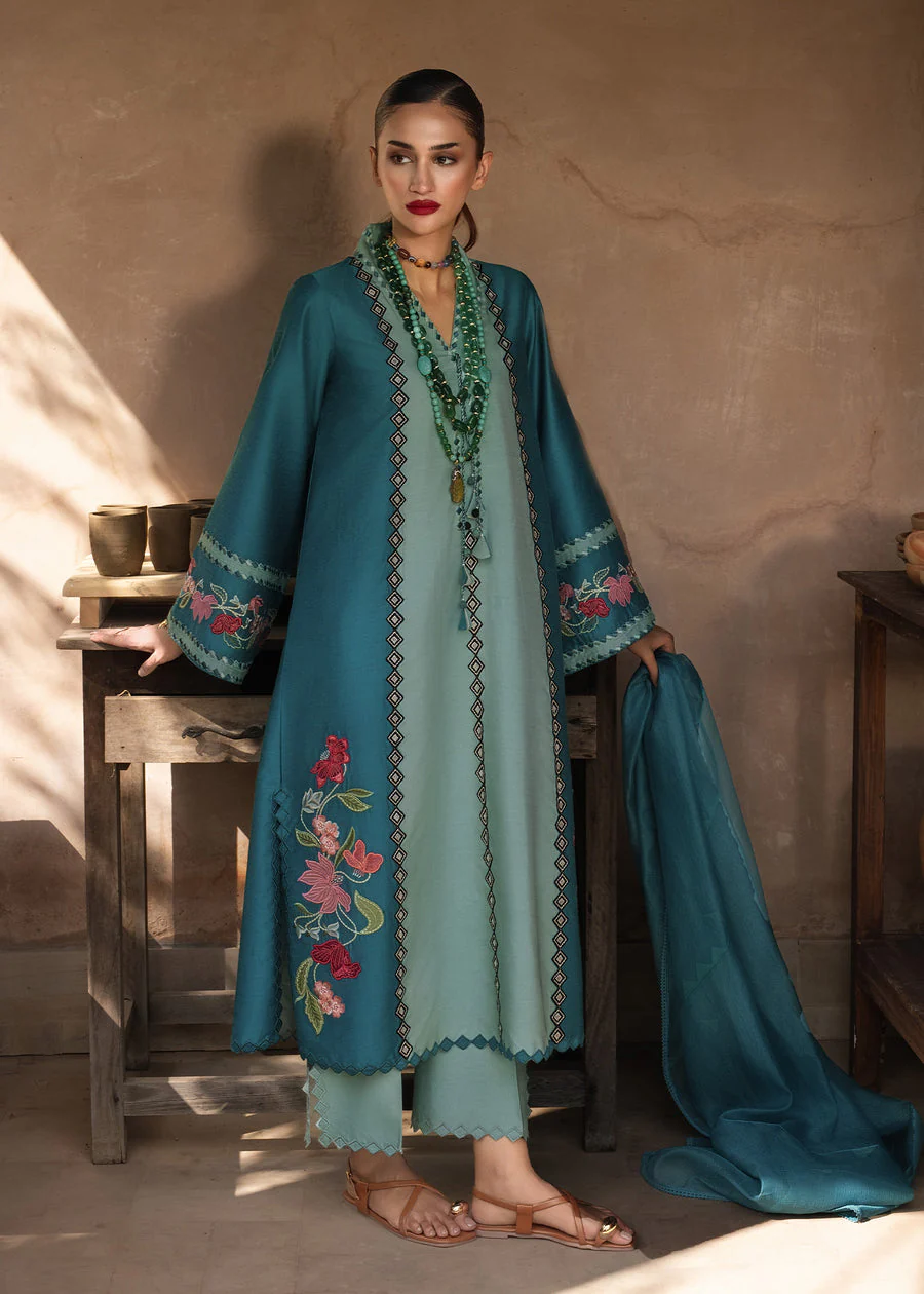 Crimson Rani Vogue(Turquoise) Mitti - Winter Prets 2025