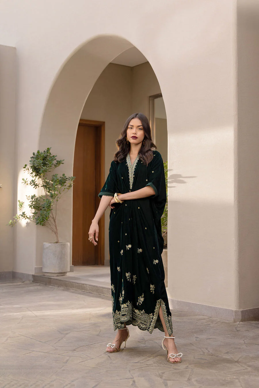 Dhanak FW24DA-1900 Dark Green Velvet Prets 2024