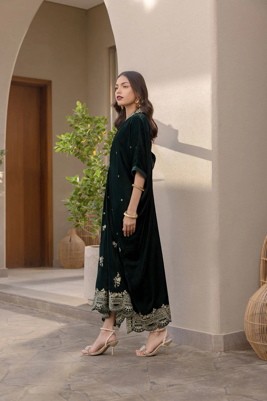 Dhanak FW24DA-1900 Dark Green Velvet Prets 2024 - Image 2