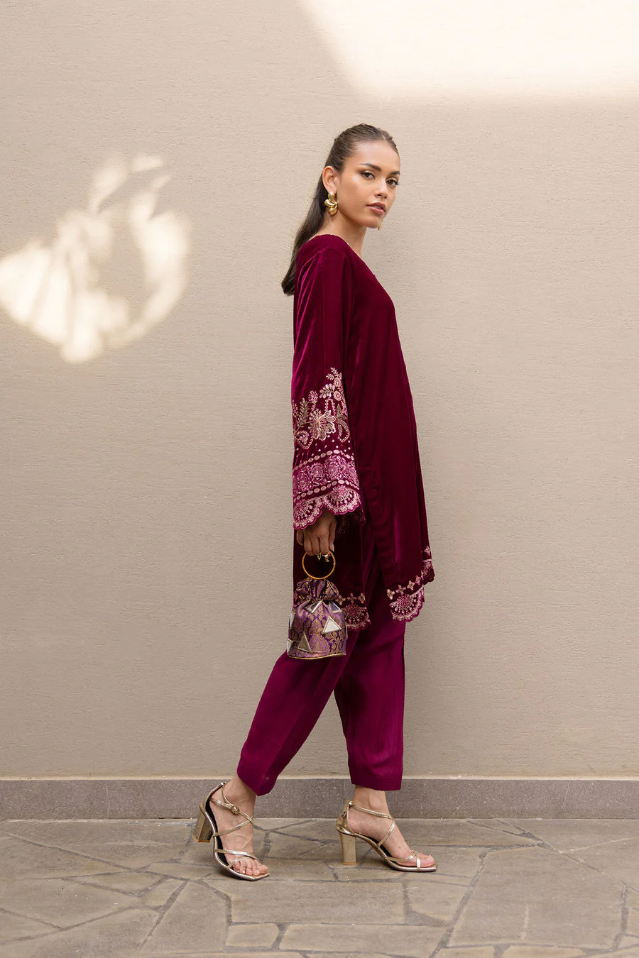 Dhanak FW24DA-2626 Plum Velvet Drop II 2024 - Image 2