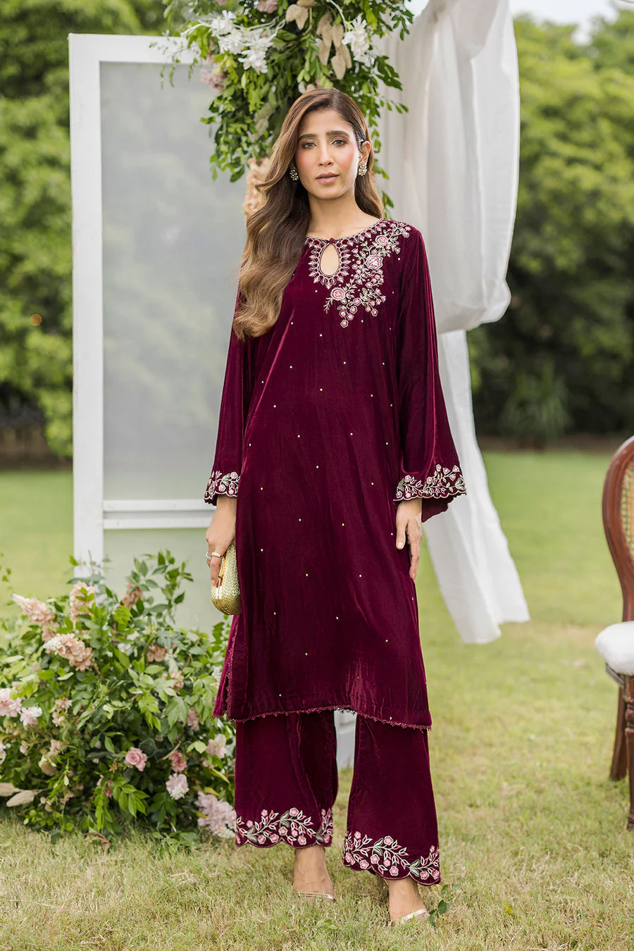 Dhanak FW25DA-2816 Maroon Velvet Muse Pret 2025