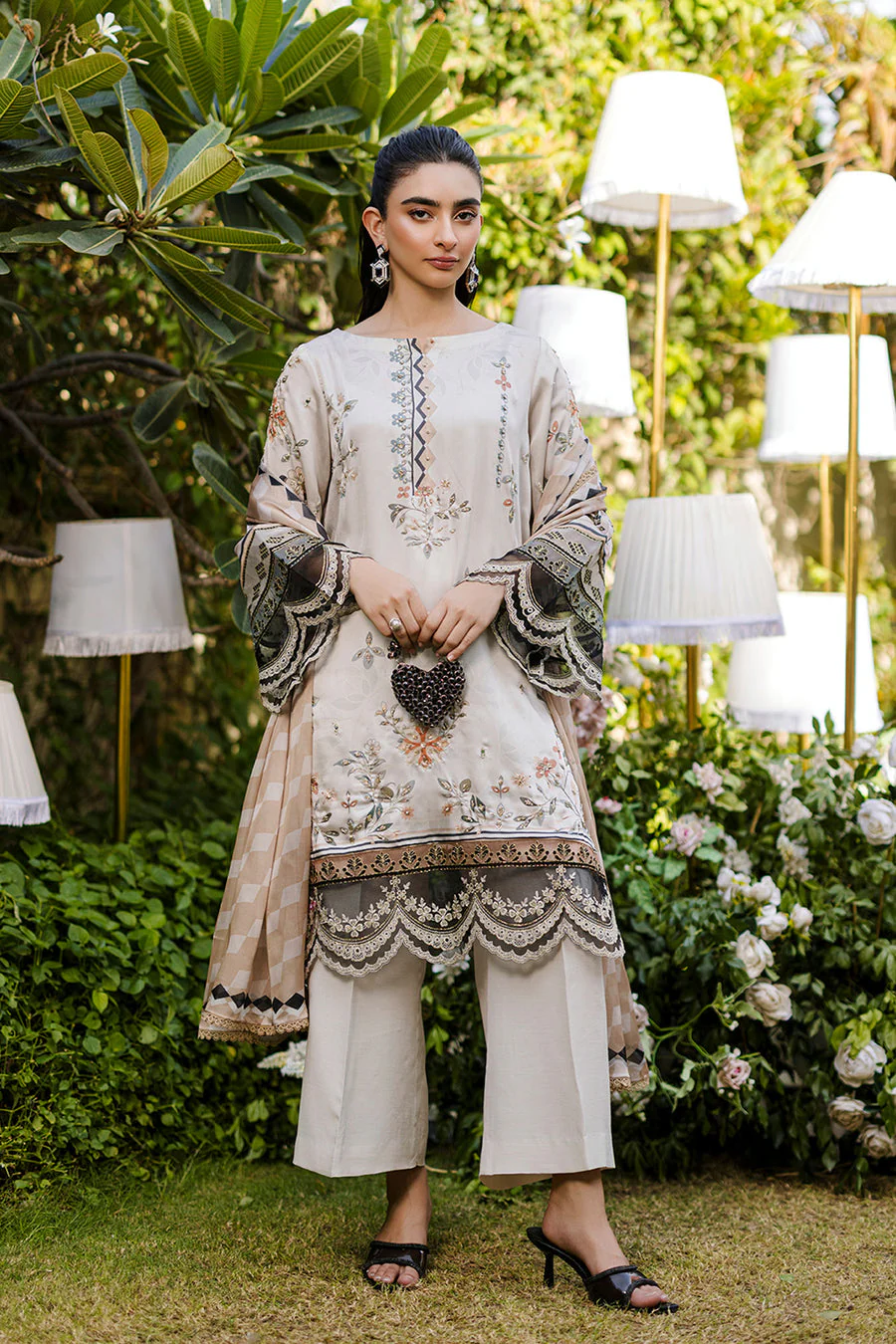 Dhanak FW25DA-2874 Beige Velvet Drop 2 2025