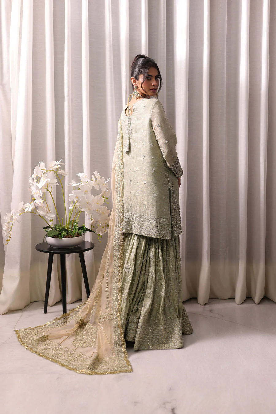 Dhanak Reyna:  SS24HF-3011 L-GREEN  Couture 2026 - Image 2