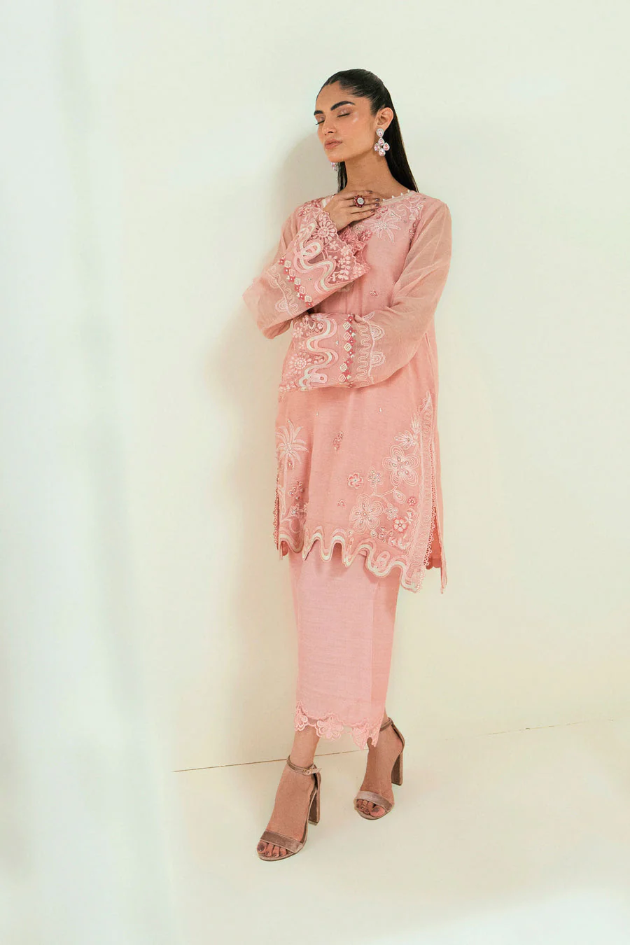 Dhanak SS25DA-2737 Pink  Signature Pret Vol-II 2025 - Image 2