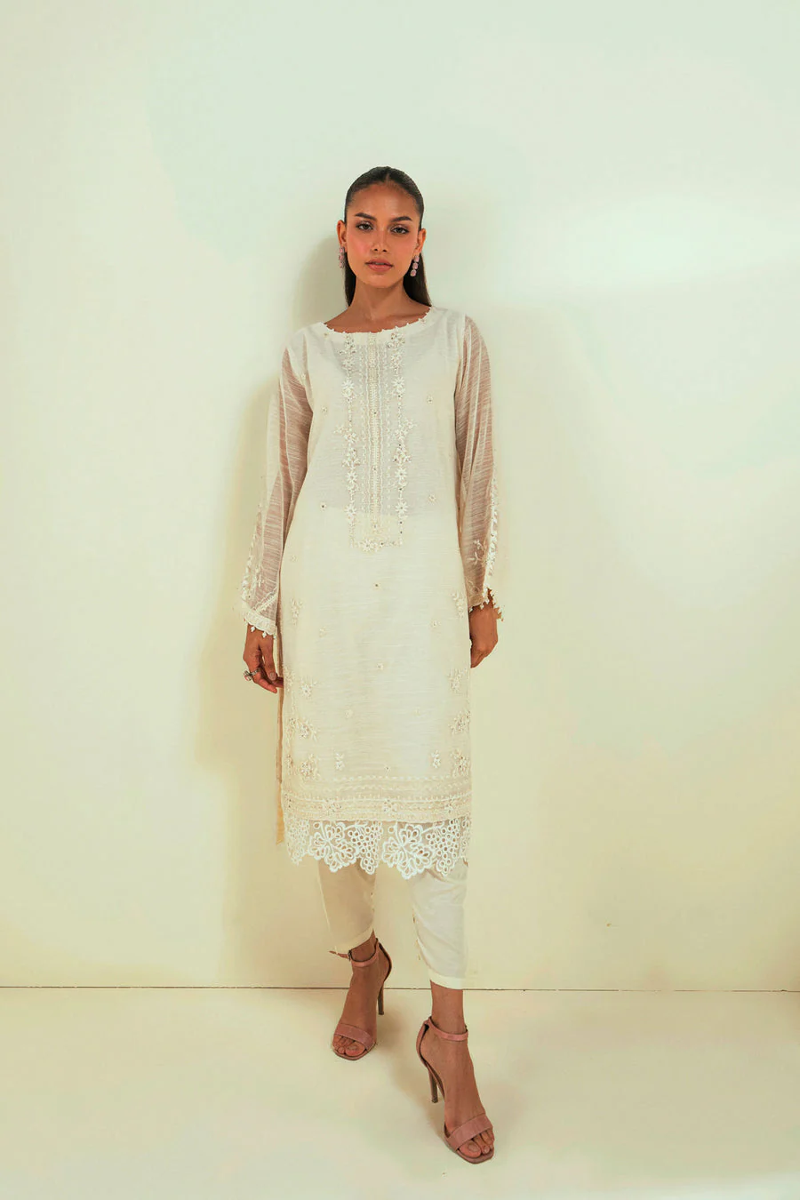 Dhanak SS25DA-2738 Off-White  Signature Pret Vol-II 2025