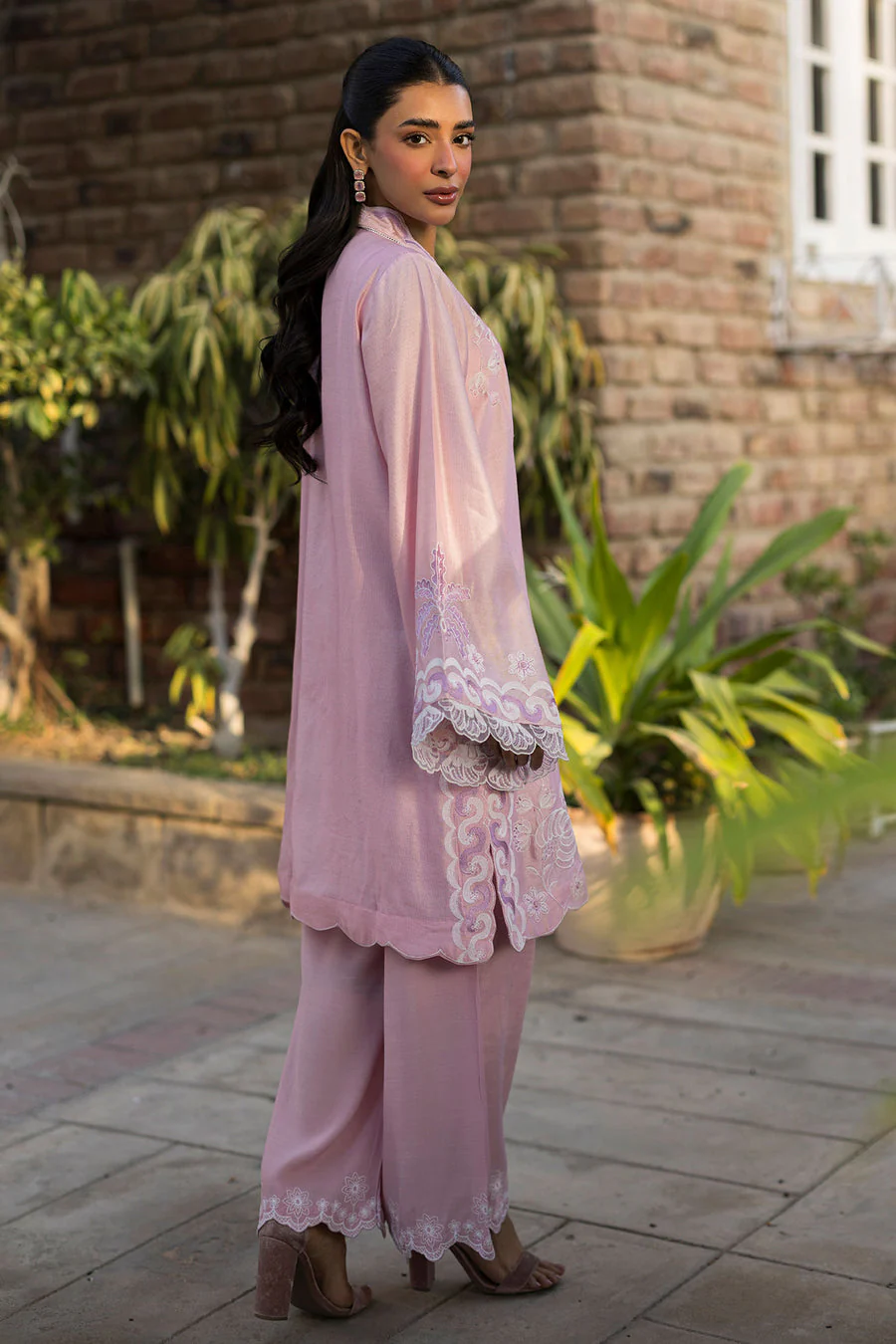 Dhanak SS25DA-2765   PINK Signature Eid Pret 2026 - Image 2