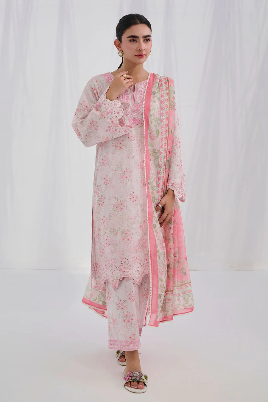 Dhanak SS25DC-2559 PINK  Jacquard Collection 2026