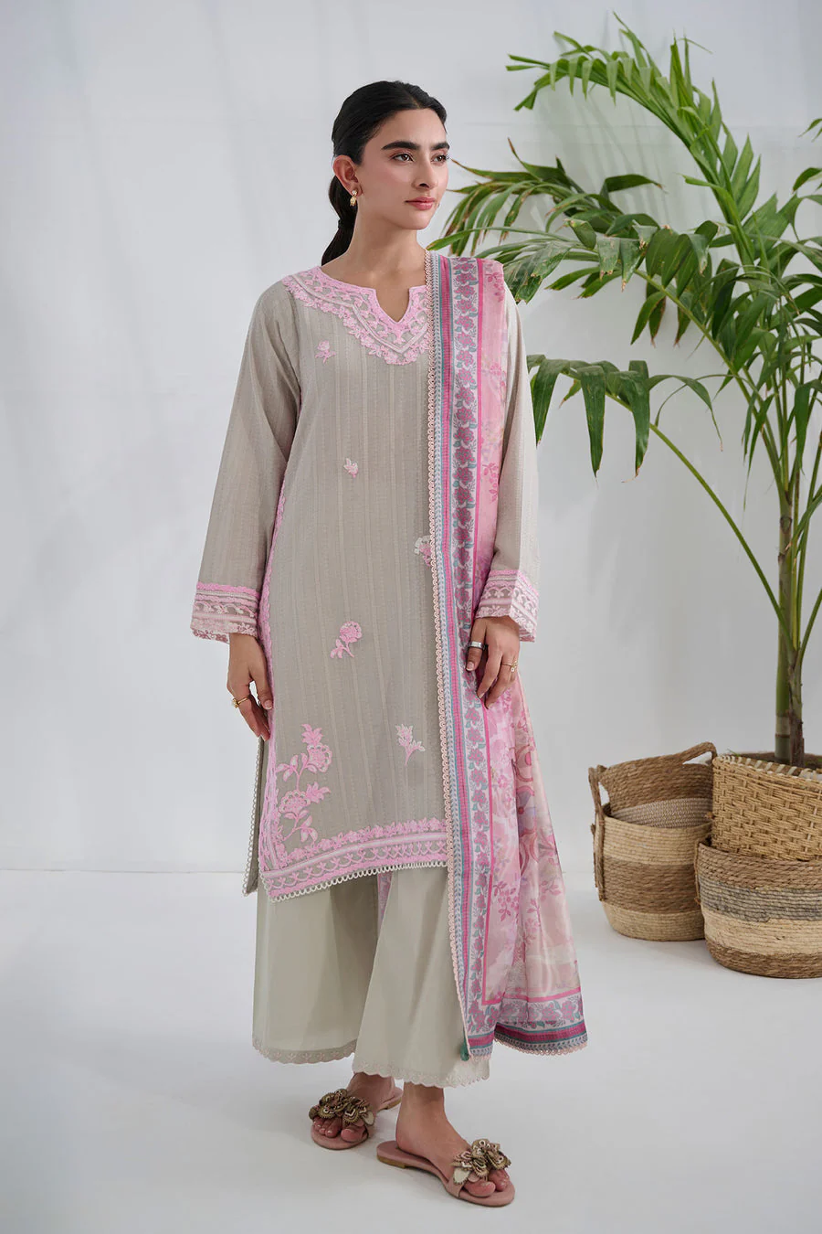 Dhanak SS25DC-2563 GREY  Jacquard Collection 2026