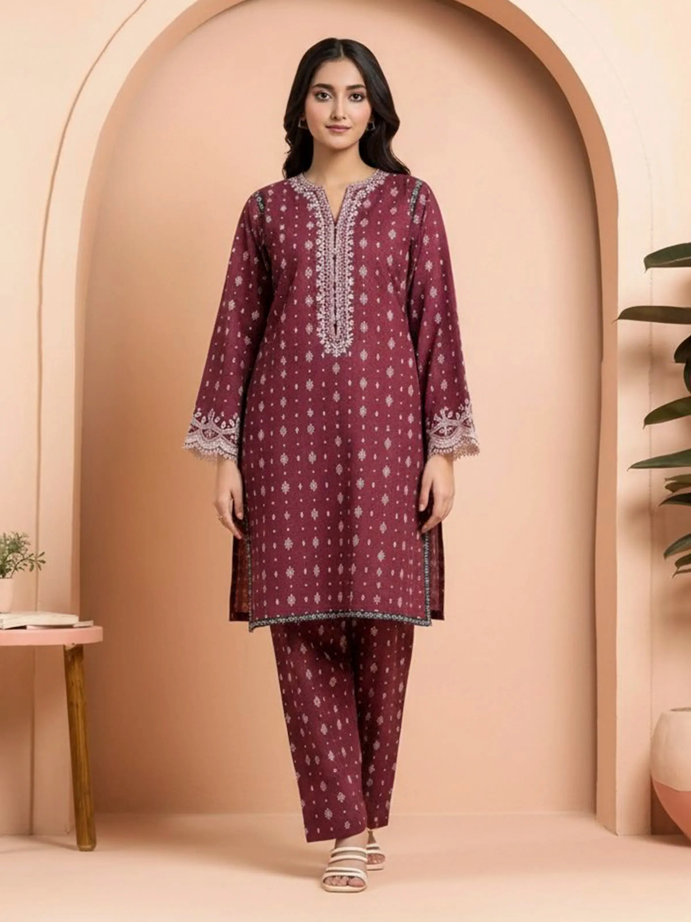 Edenrobe EWU24V14-30188ST Winter Collection 2025