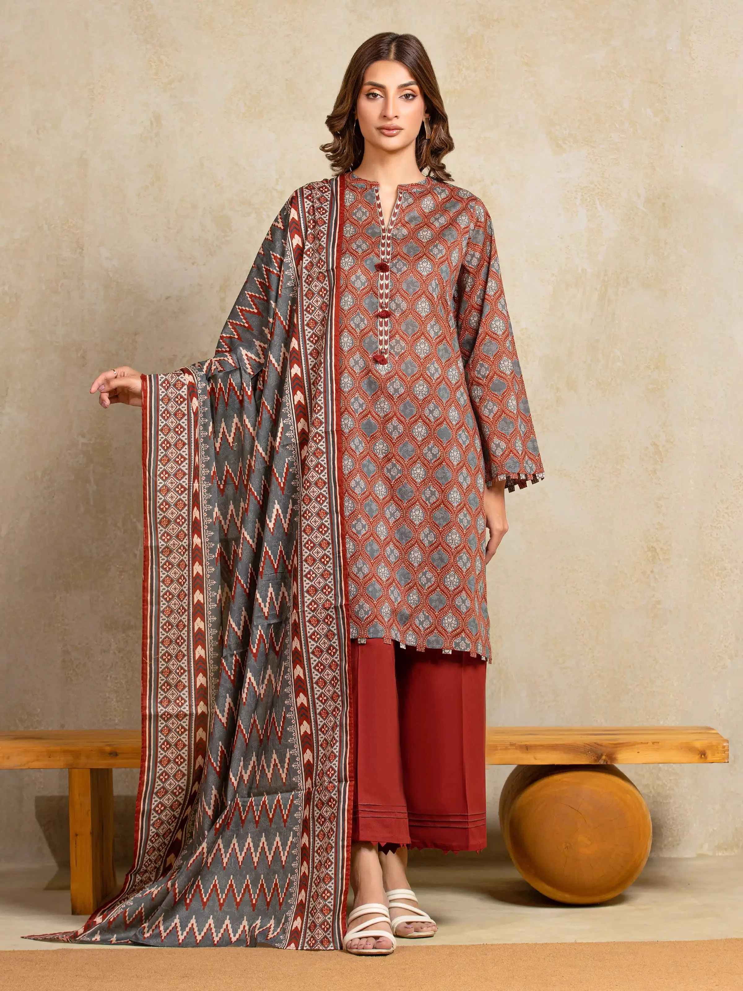 Edenrobe EWU5A3-35920-3P Winter Collection 0
