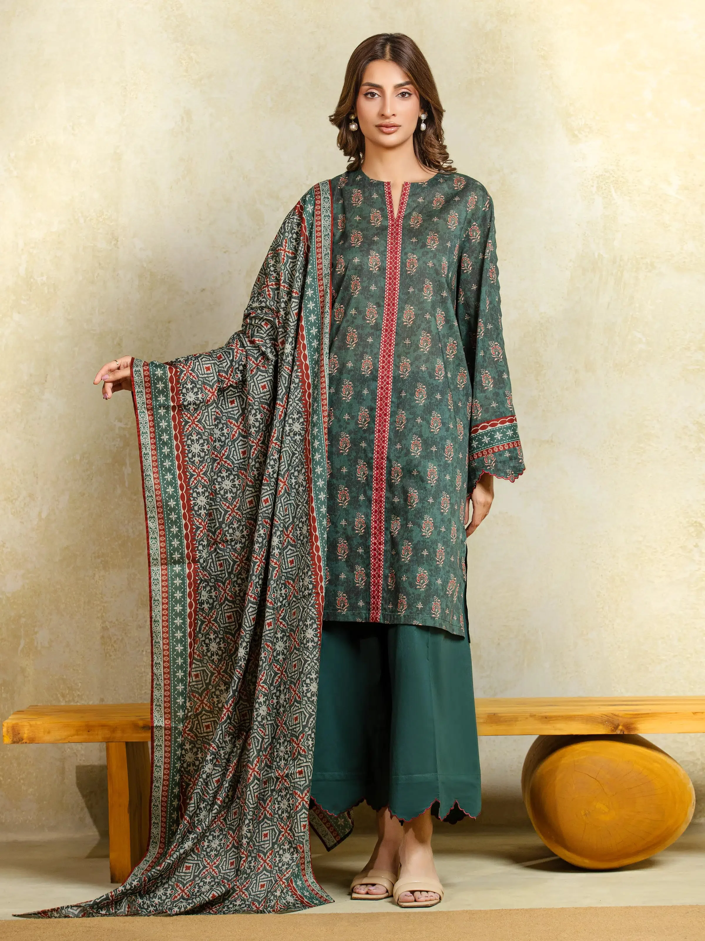 Edenrobe EWU5A3-35937-3P Winter Collection 0