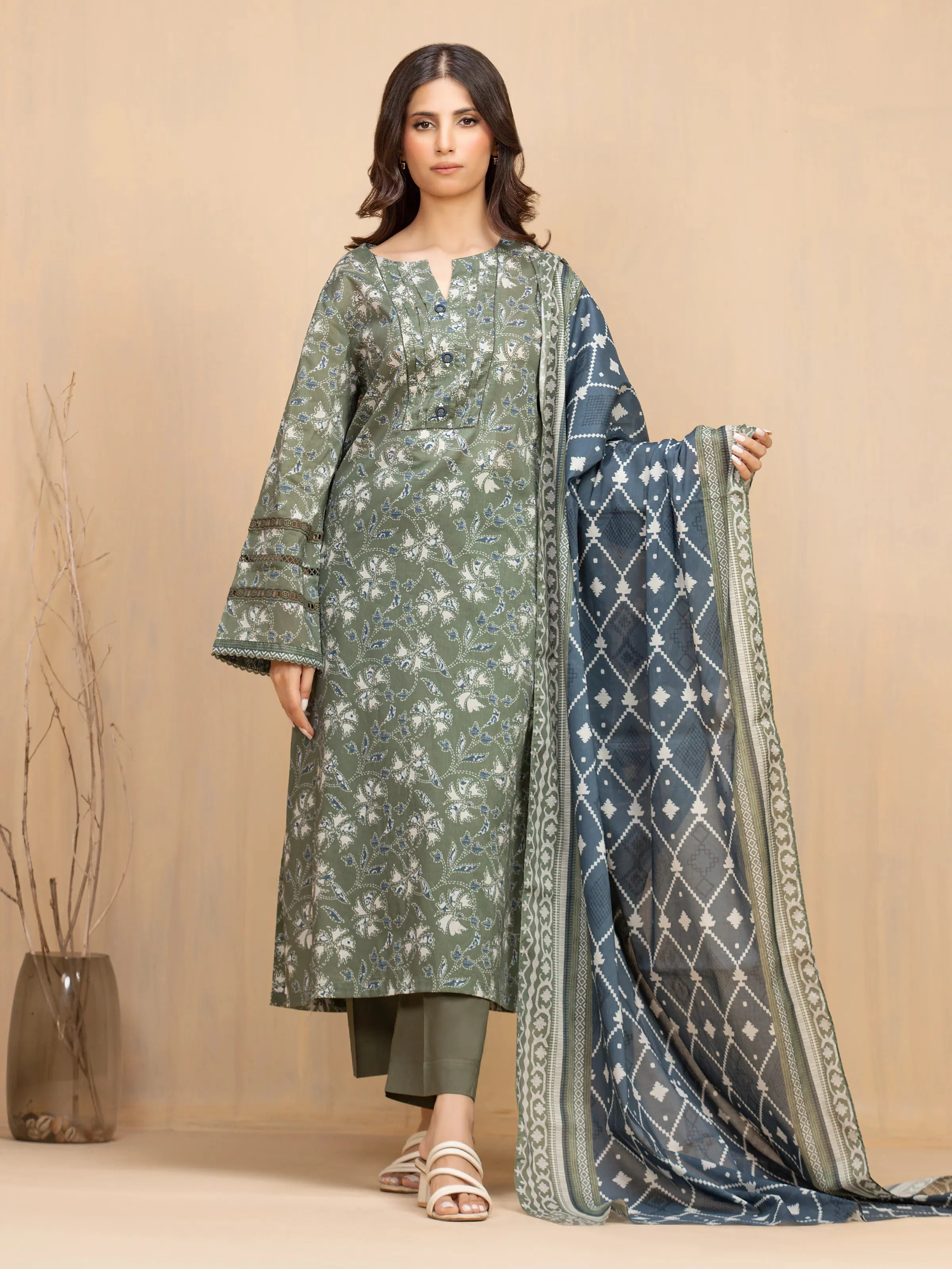 Edenrobe  EWU5A3-36019-3P Winter Collection 0