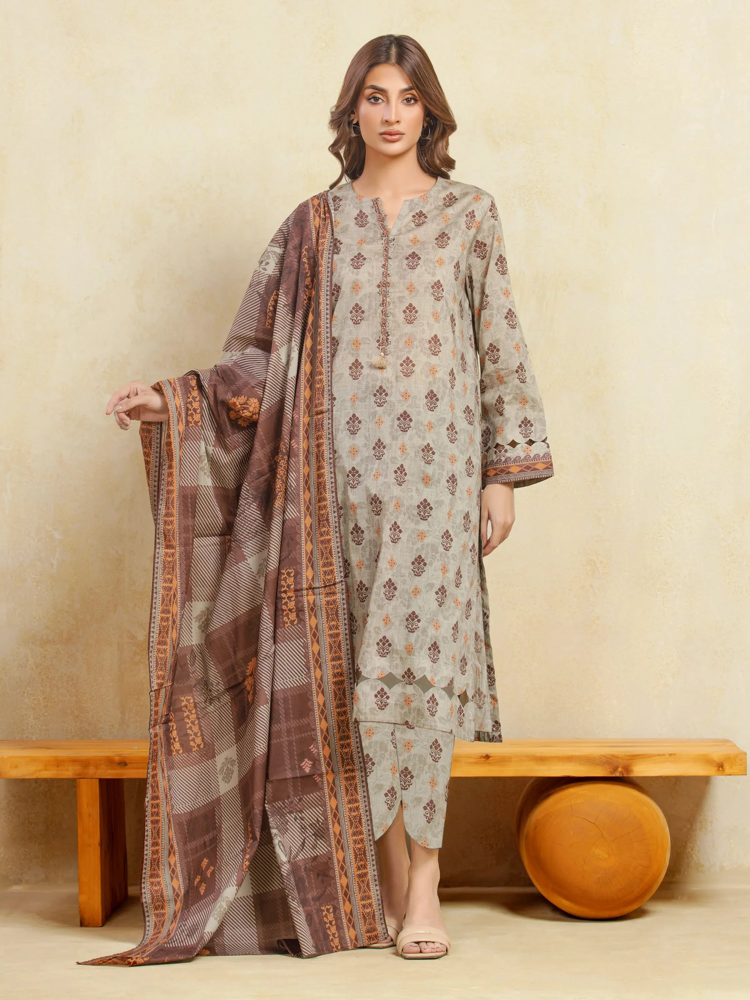 Edenrobe EWU5A3-36102-3P Winter Collection 2025