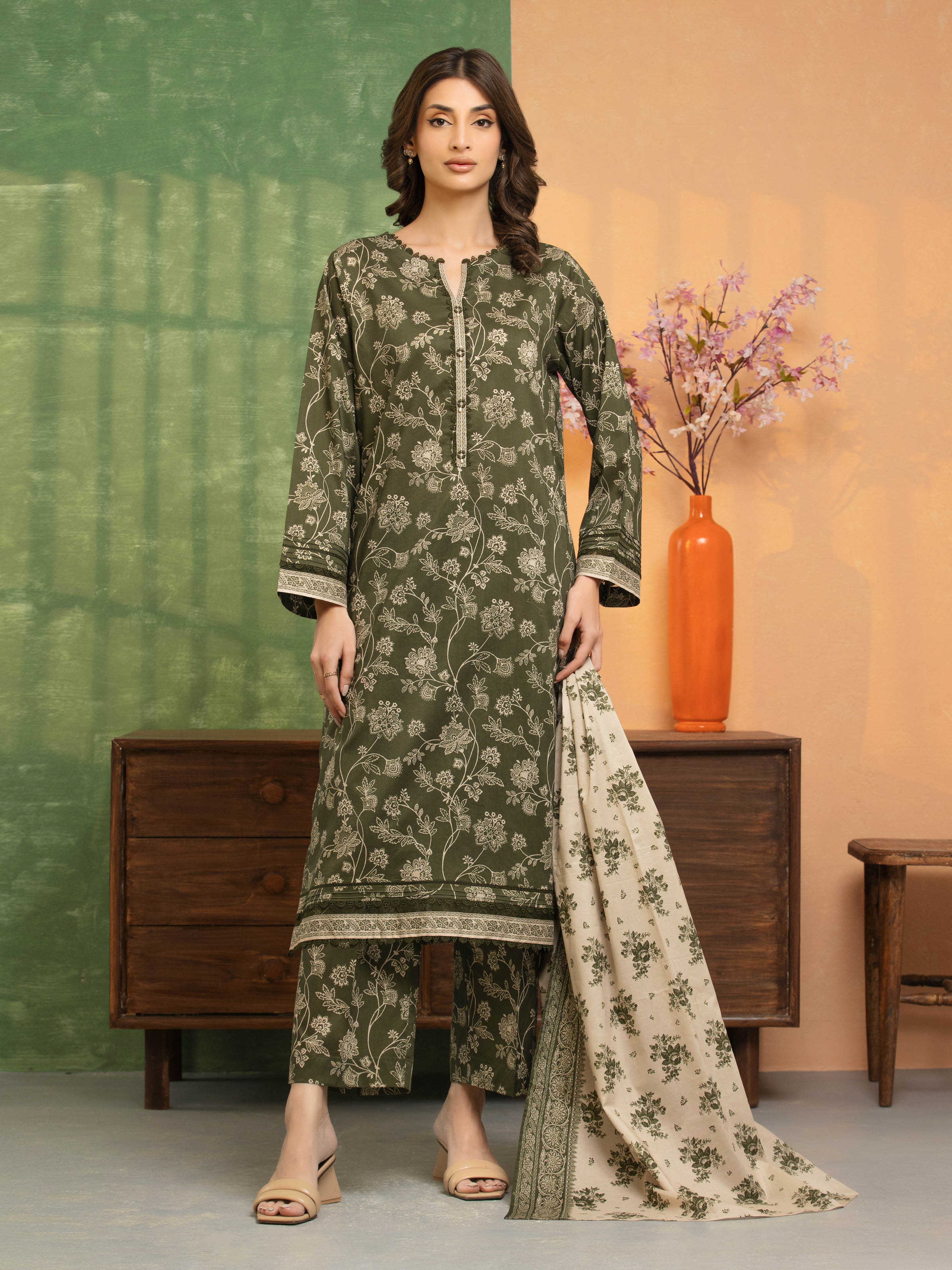 Edenrobe EWU5A3-36110-3P Winter Collection 0
