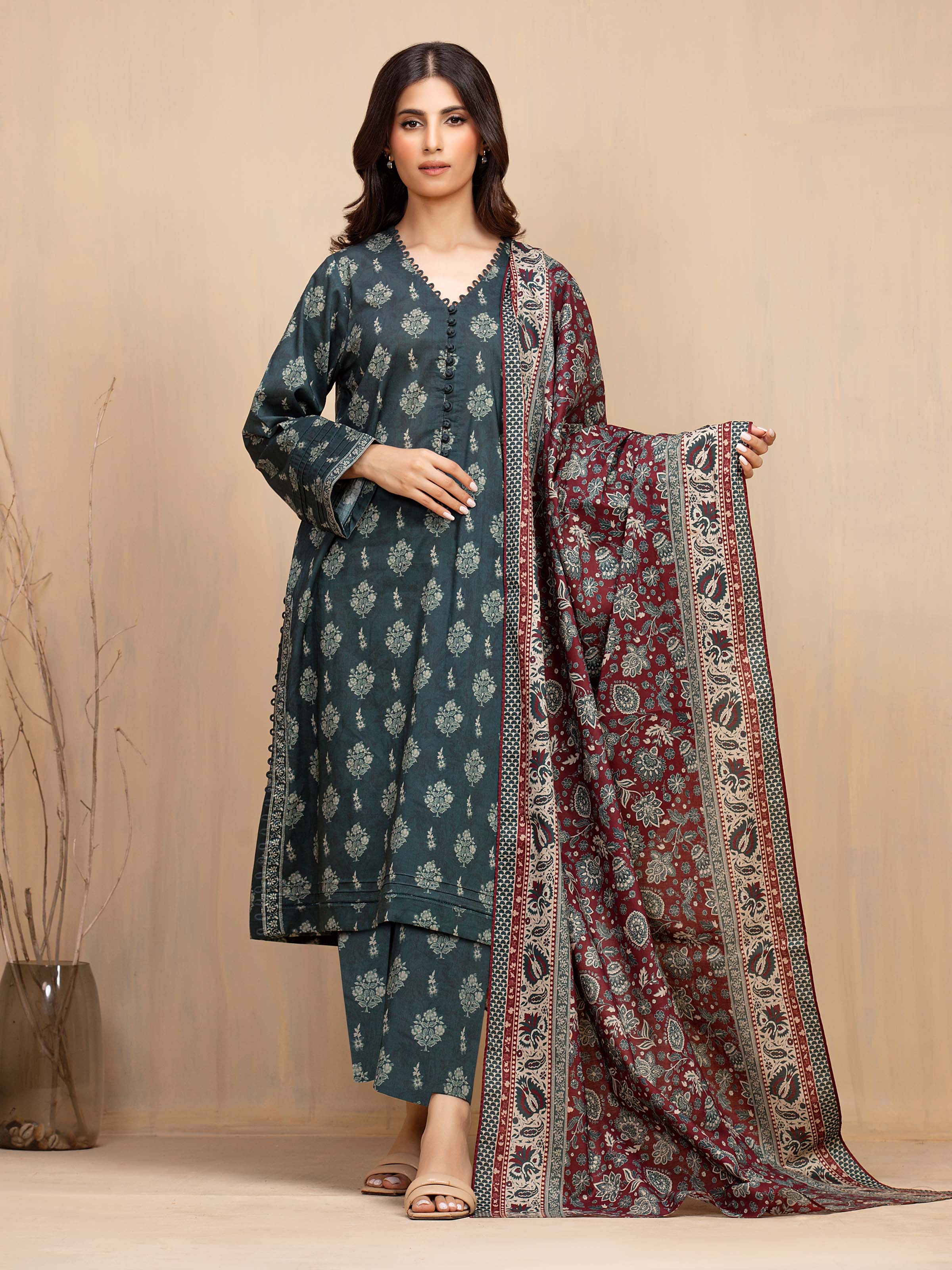 Edenrobe  EWU5A3-36120-3P Winter Collection 0