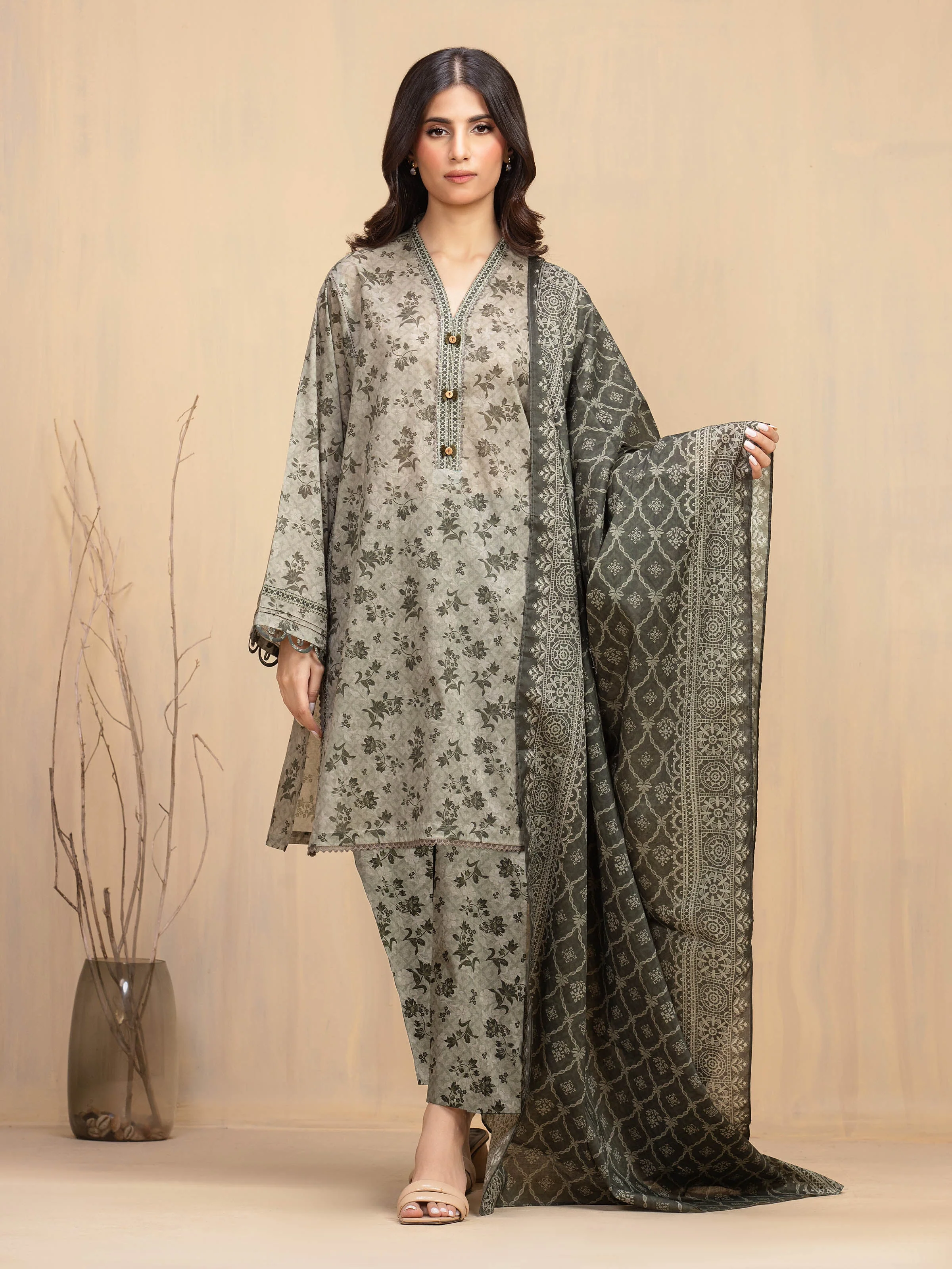 Edenrobe EWU5A3-36125-3P Winter Collection 0