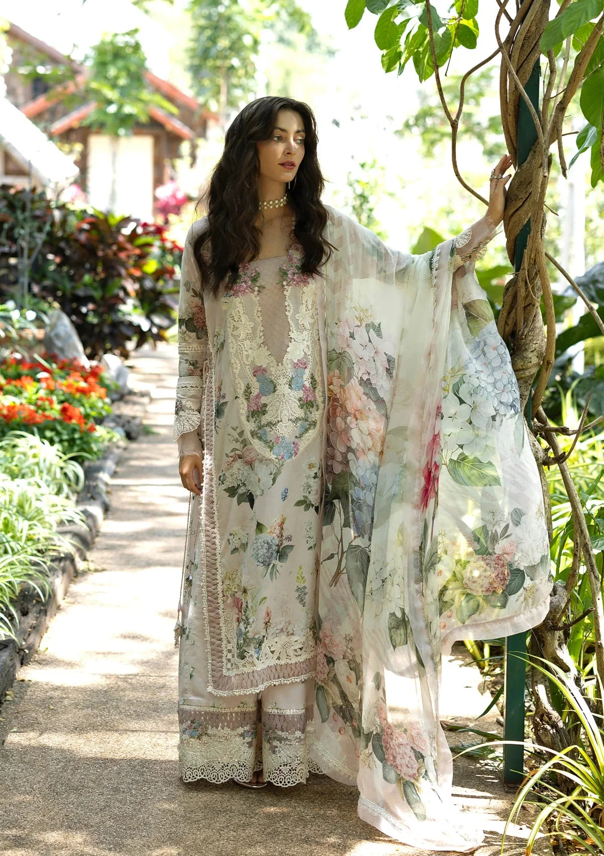 Elaf Premium ESA-4A Tuscan Fairy Signature Lawn Prints 2026