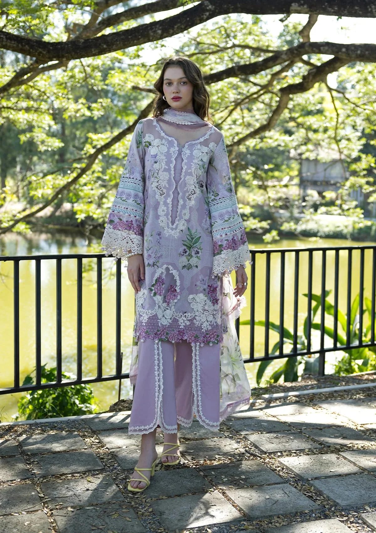 Elaf Premium ESA-8A Juliette  Signature Lawn Prints 2026