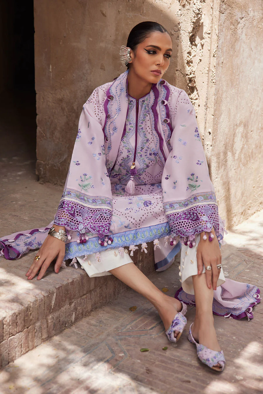 Elan Alara (El25-12 B) Summer Lawn 2025 - Image 2