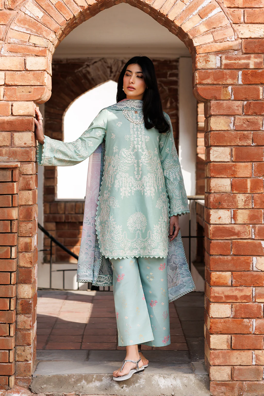 Emaan Adeel Isolde Mirabelle Festive Luxury Lawn 2026 - Image 2