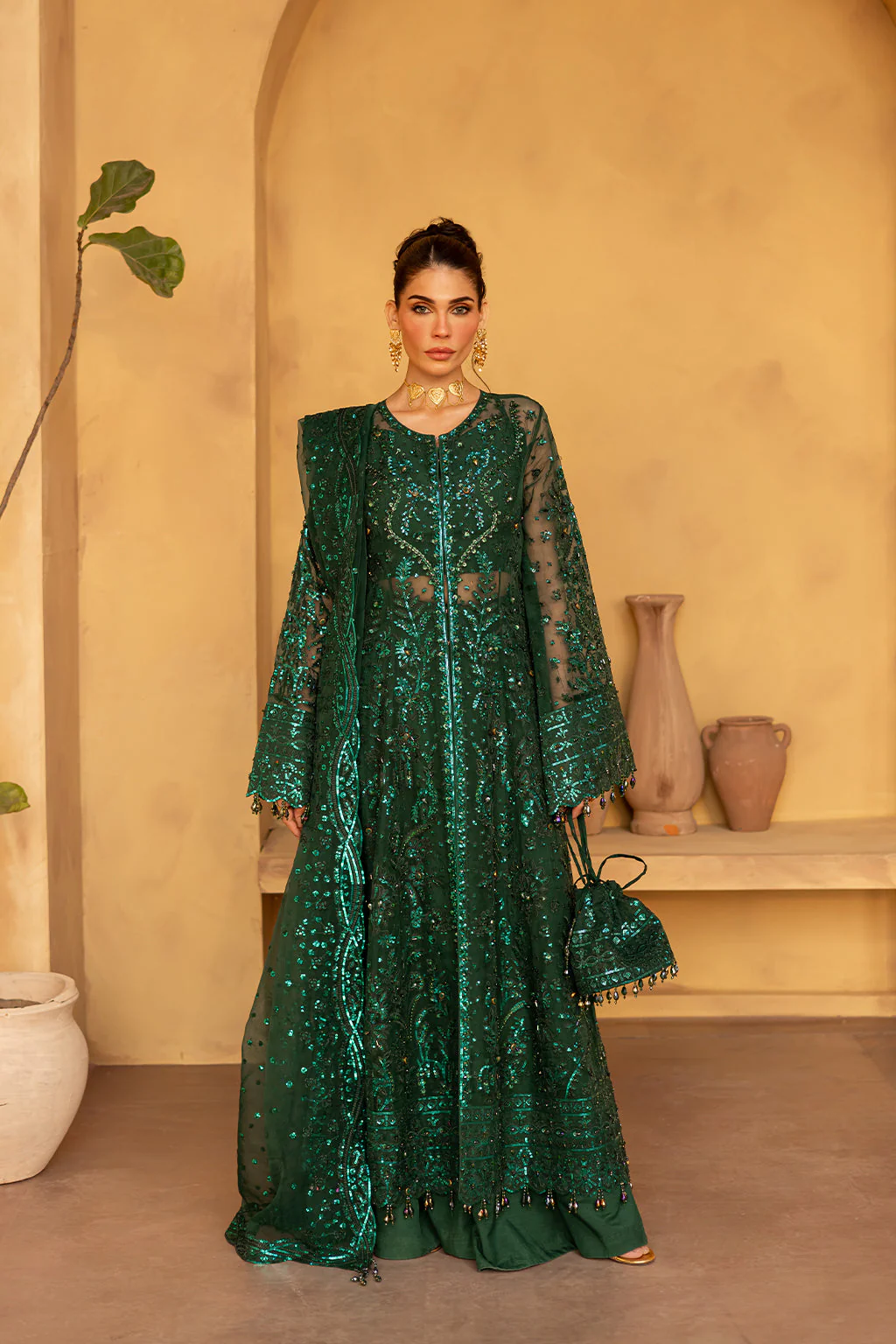 Emaan Adeel Ivyen Regalia Luxury Formals 2025