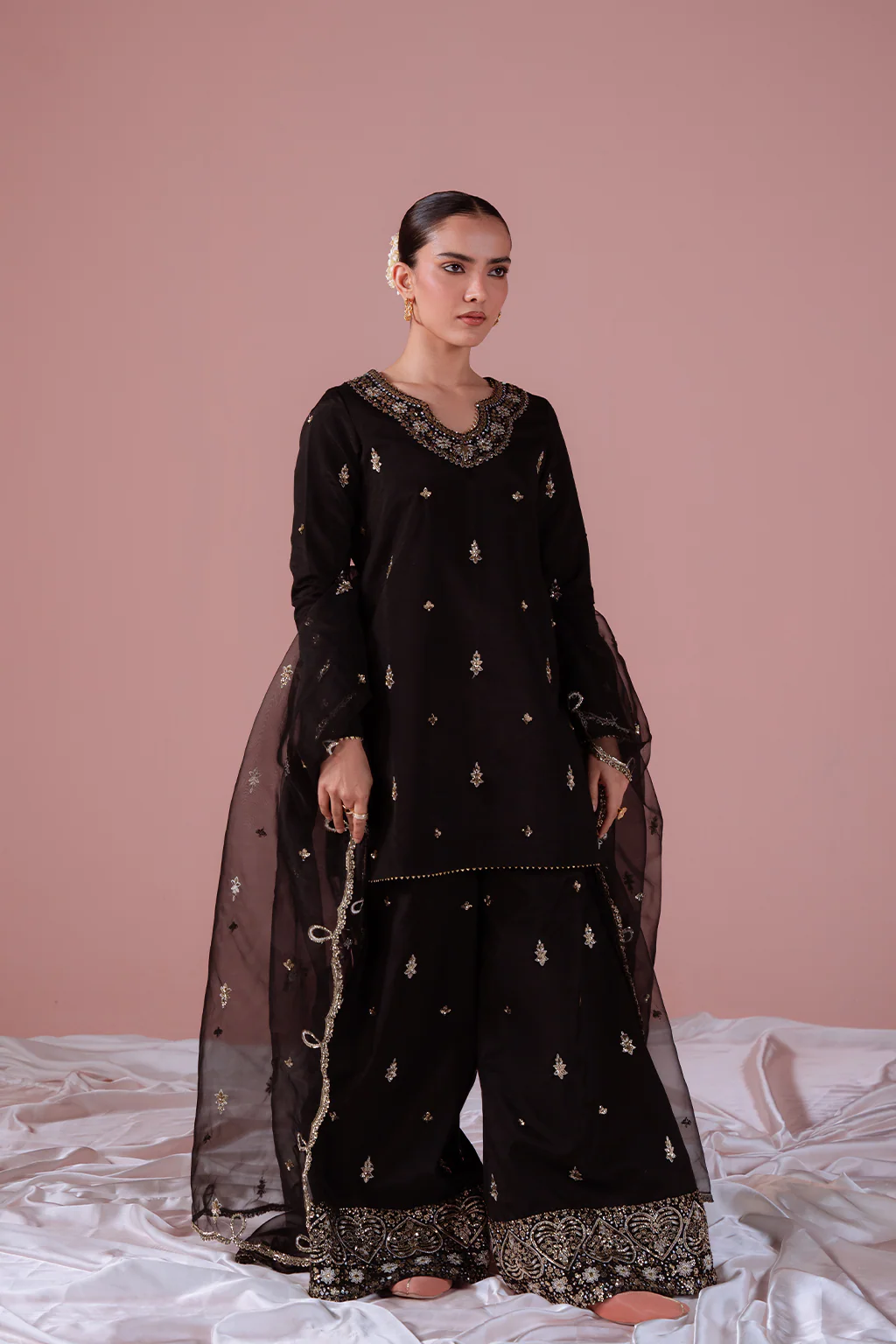 Emaan Adeel Narun Her To Her 2025