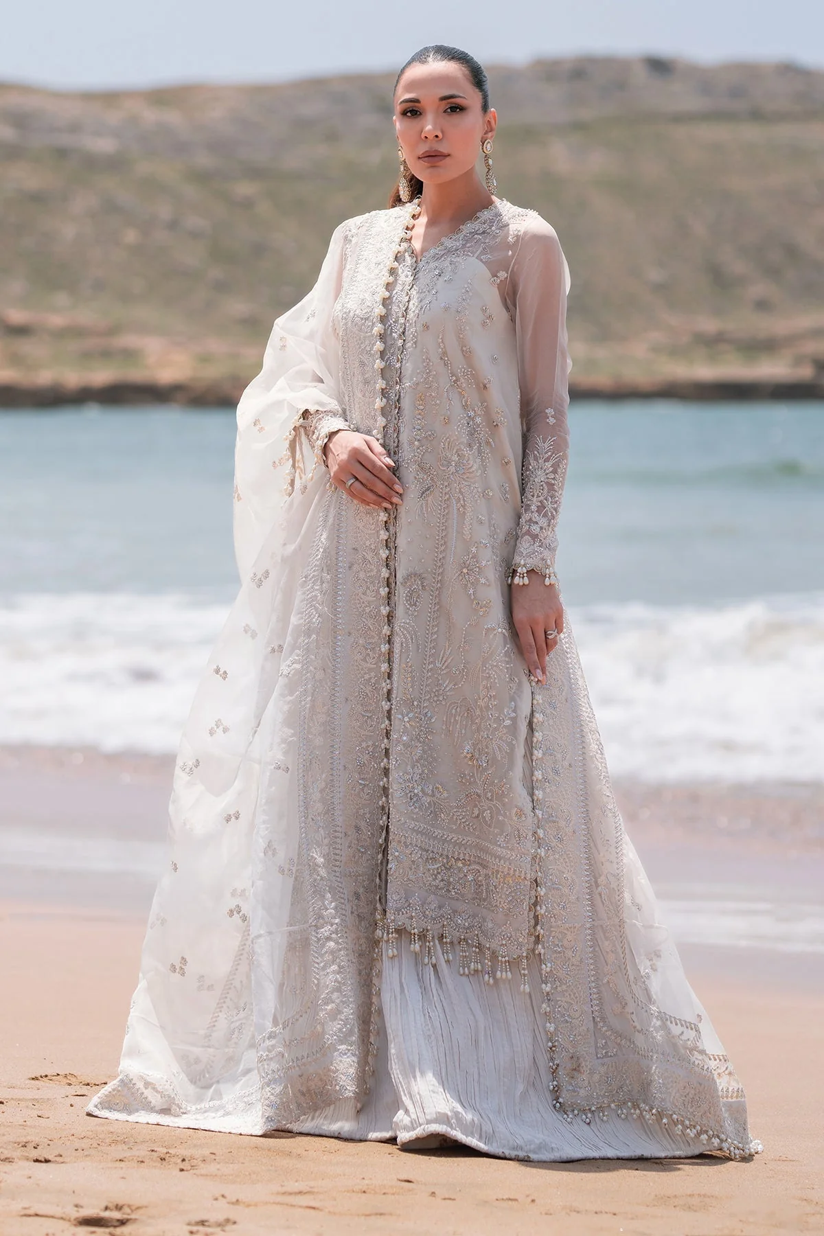 Emaan Adeel Nova Reveuse Wedding Formals 2024