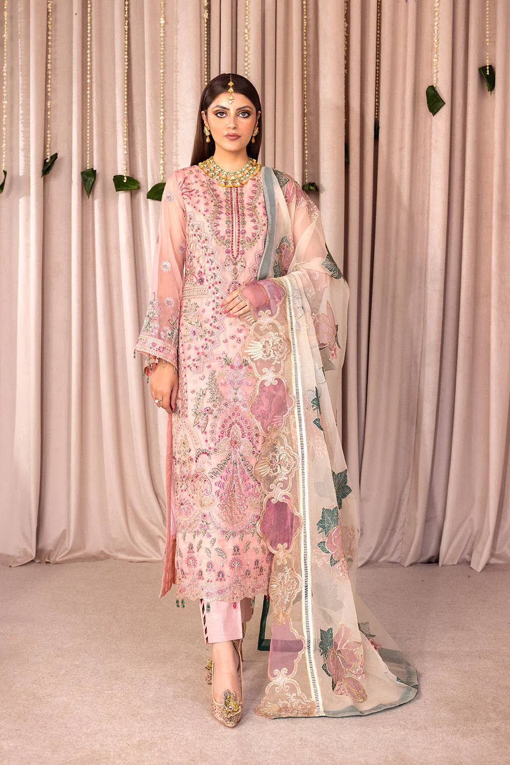 Emaan Adeel RM-10 Iris Romansiyyah Luxury Formals 2024