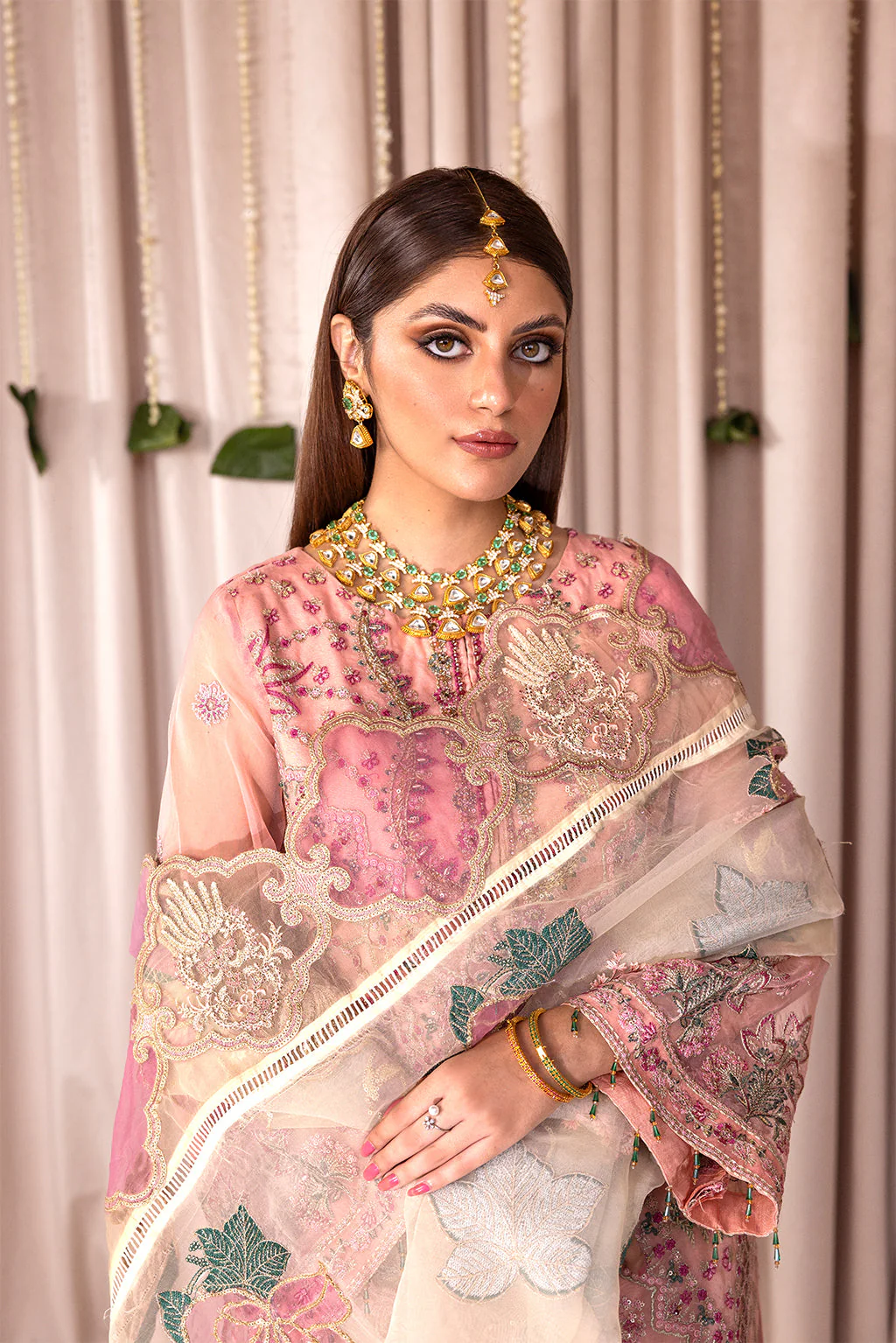 Emaan Adeel RM-10 Iris Romansiyyah Luxury Formals 2024 - Image 2