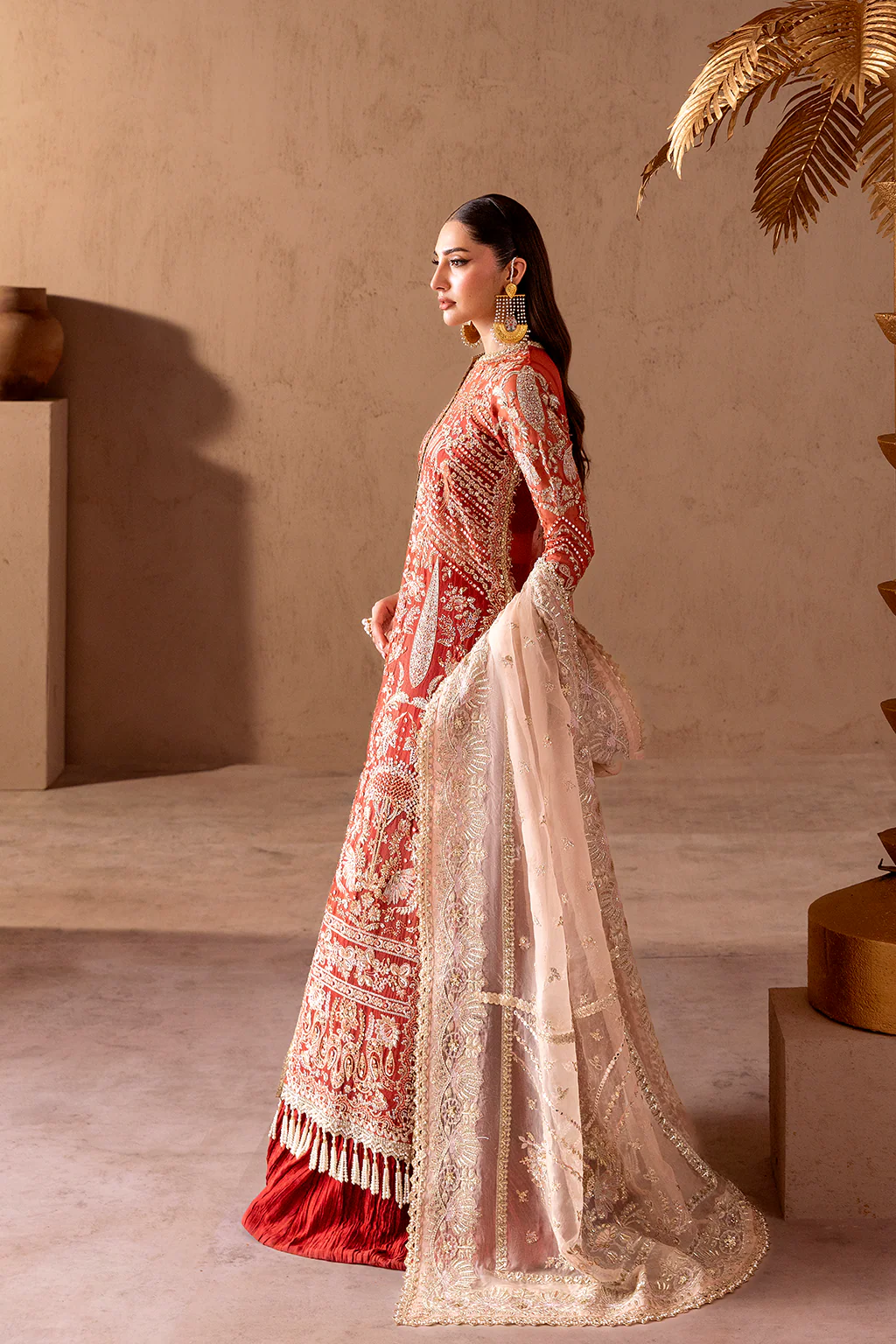 Emaan Adeel Solin Clay Couture Wedding Collection 2025 - Image 2