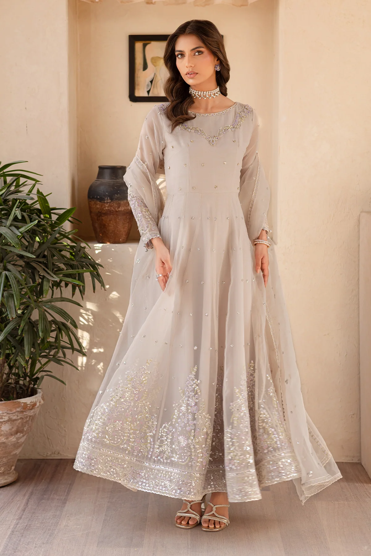 Emaan Adeel Soraya Noore Festive Formals 2025 - Image 2