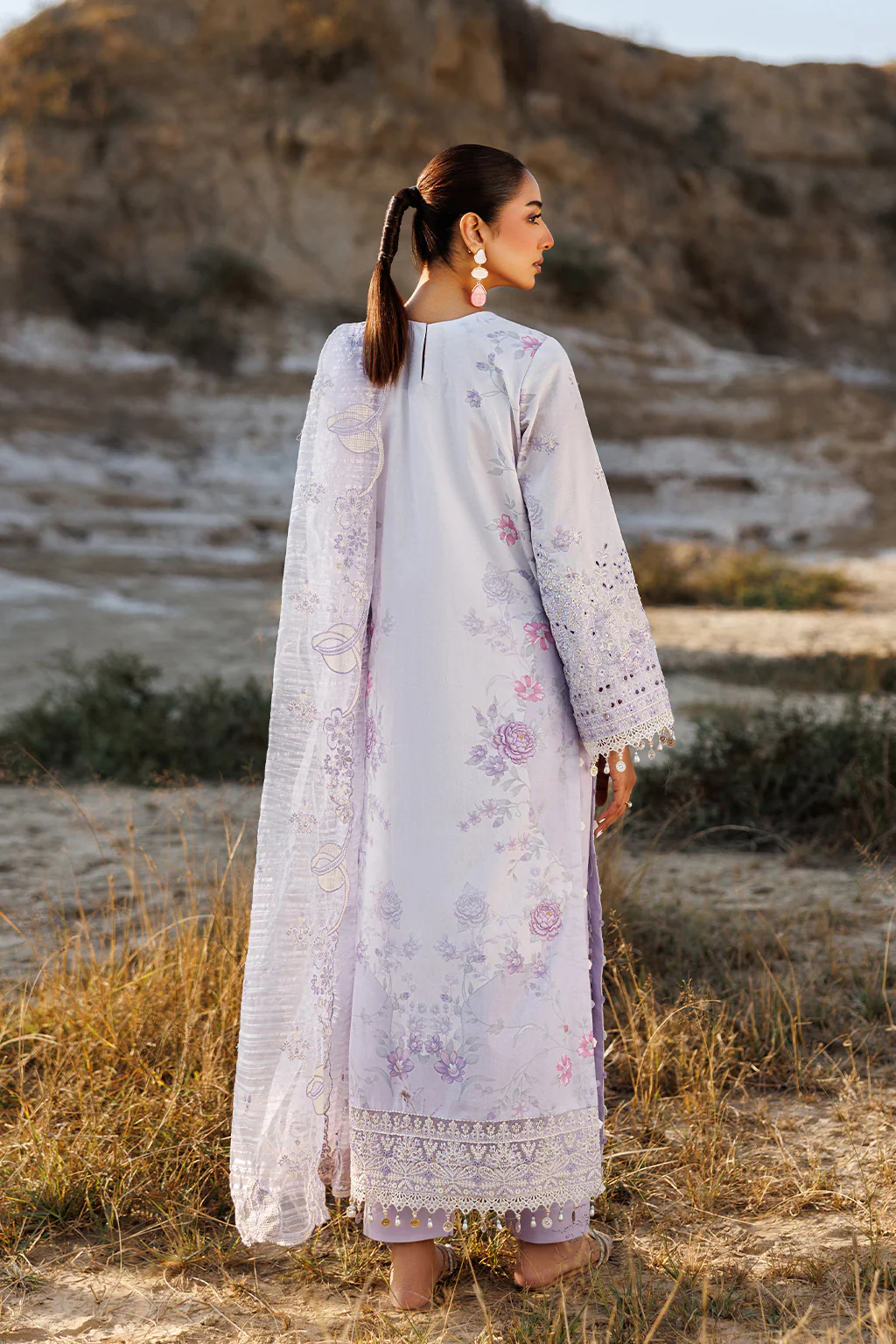 Emaan Adeel Sunlit Sway Sunlit Groove Luxury Lawn 2026 - Image 2