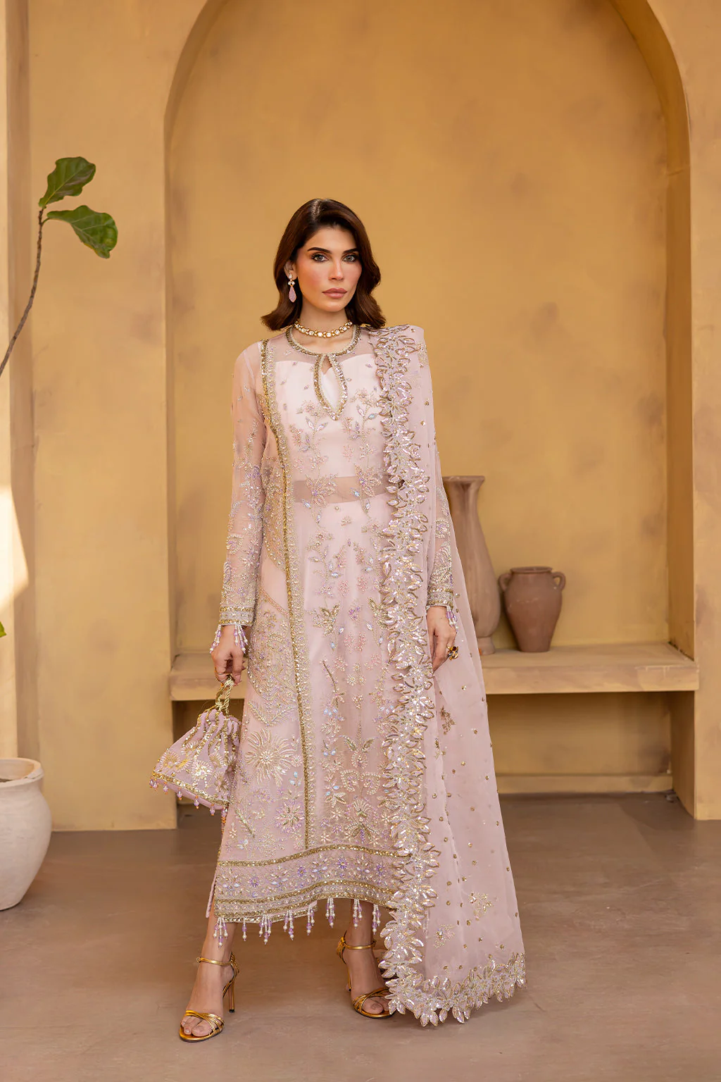 Emaan Adeel Veloura Regalia Luxury Formals 2025